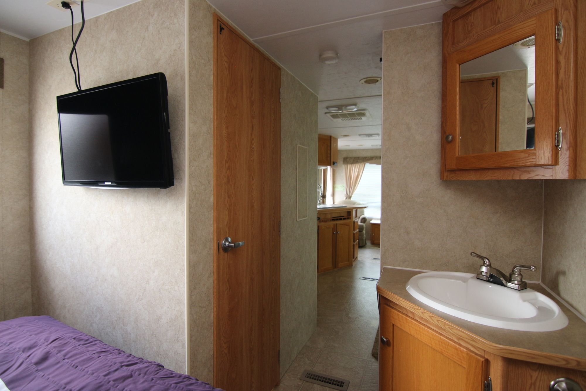 Used 2008 Sunnybrook Sunset Creek 267RL Travel Trailer  For Sale