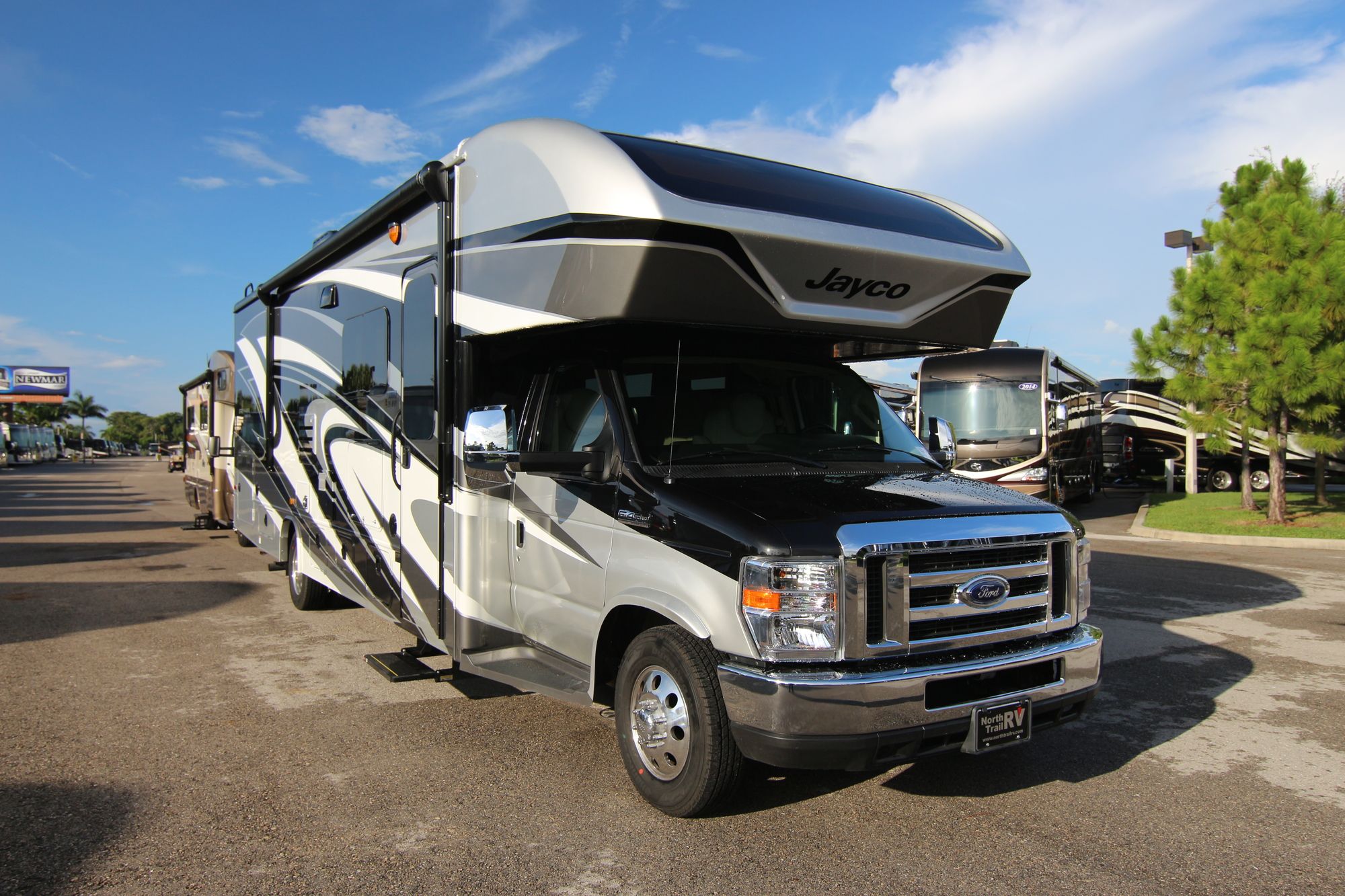 New 2020 Jayco Greyhawk Prestige 29MVP Class C  For Sale