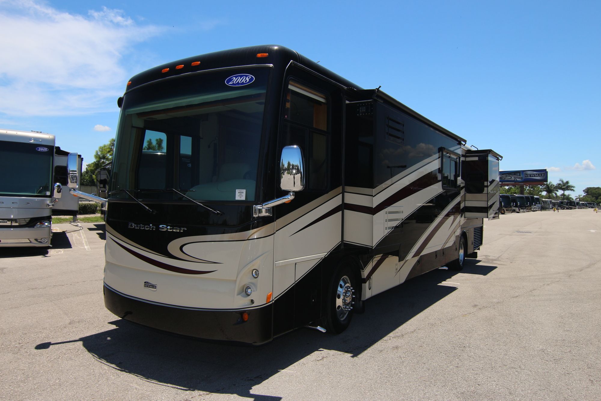 Used 2008 Newmar Dutch Star 4055 Class A  For Sale