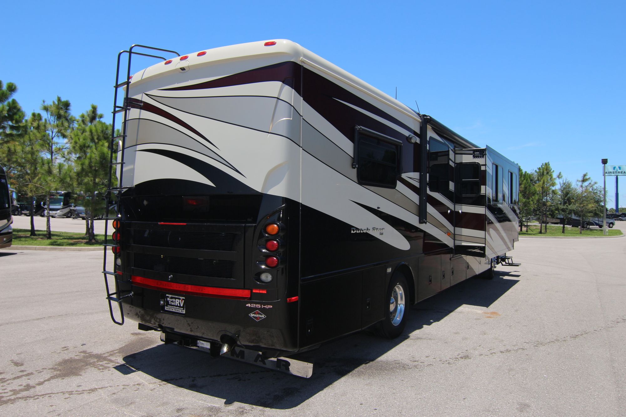 Used 2008 Newmar Dutch Star 4055 Class A  For Sale