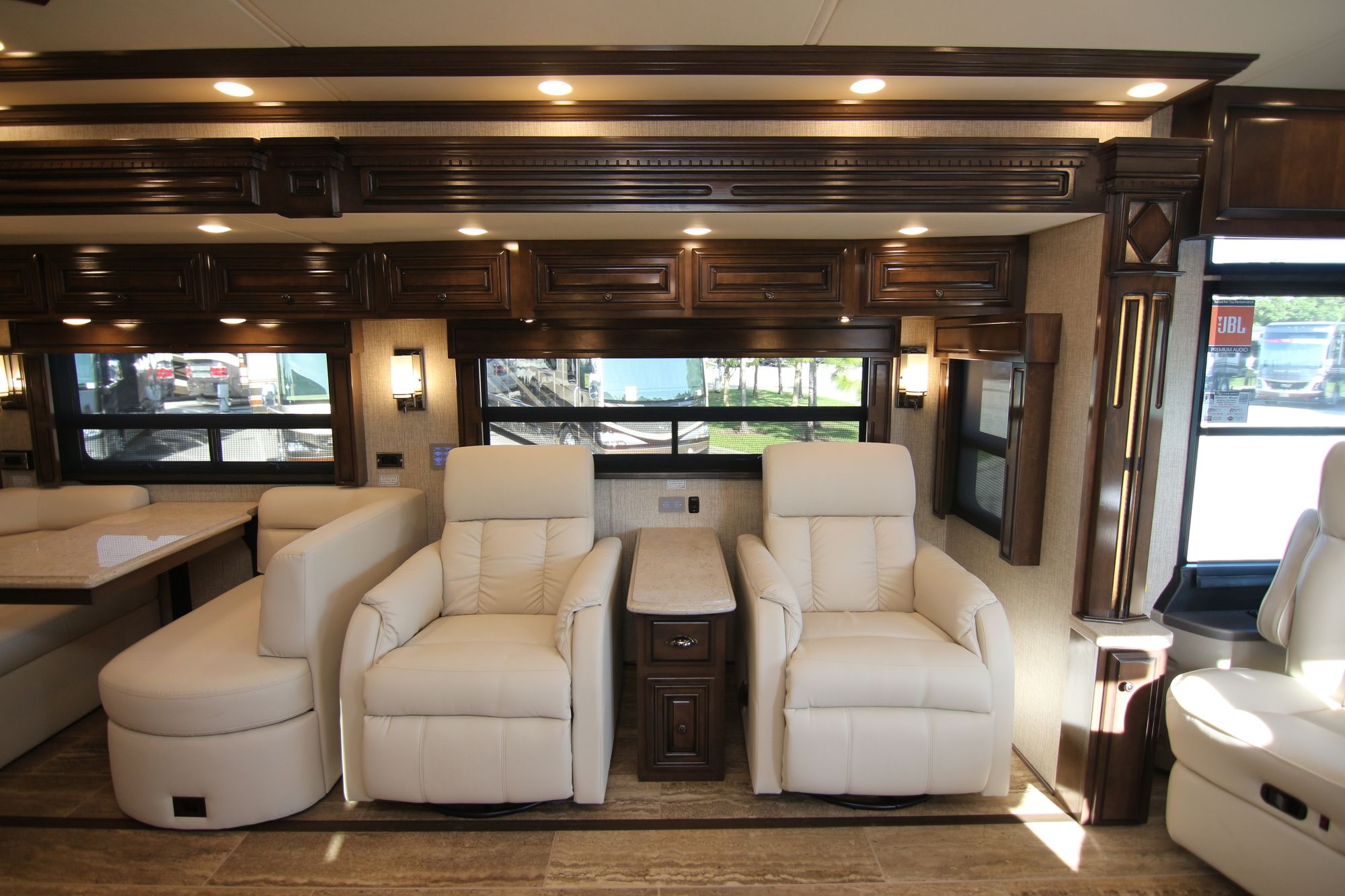 New 2020 Newmar Dutch Star 4081 Class A  For Sale