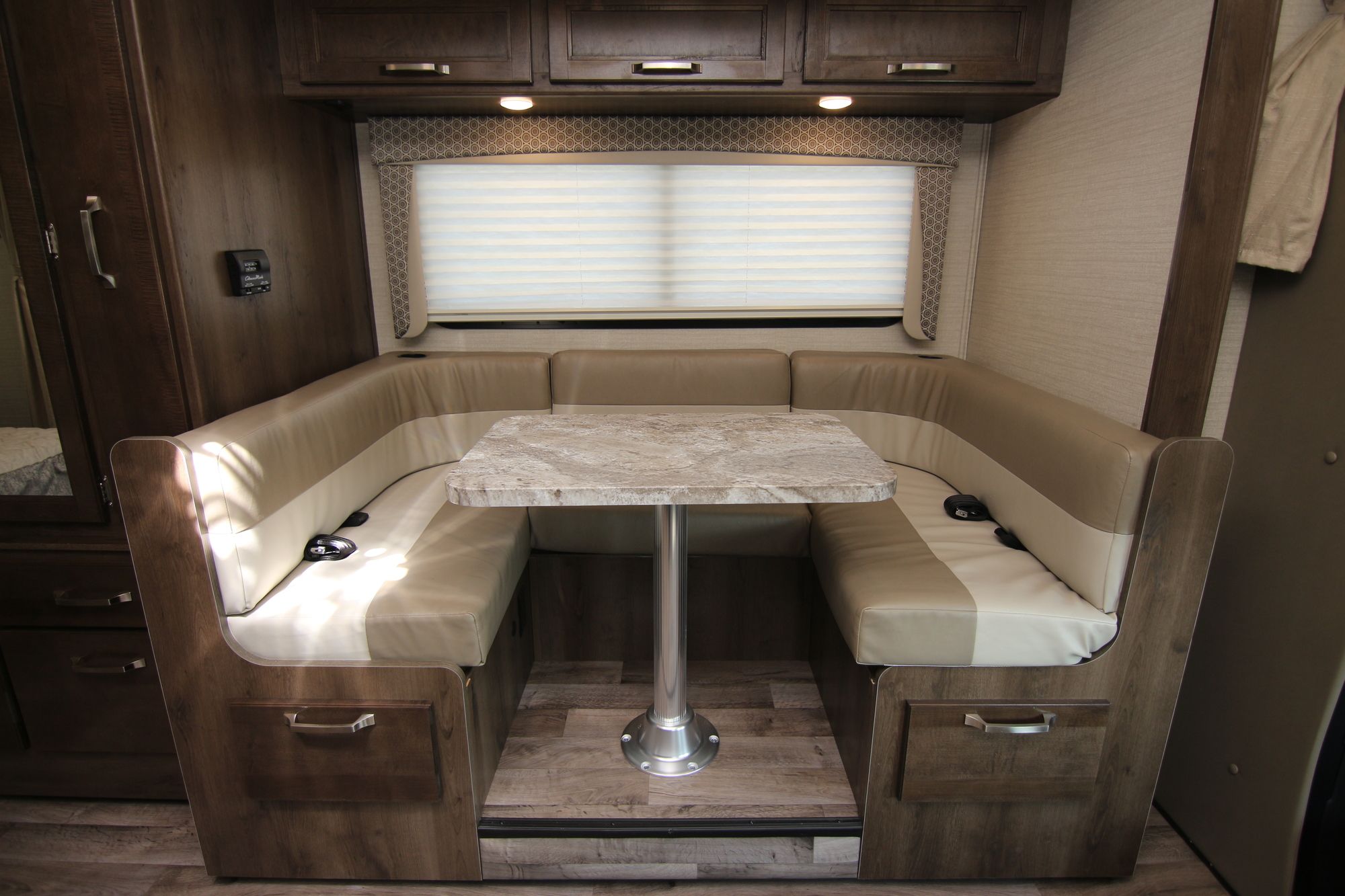 New 2020 Jayco Melbourne 24L Class C  For Sale