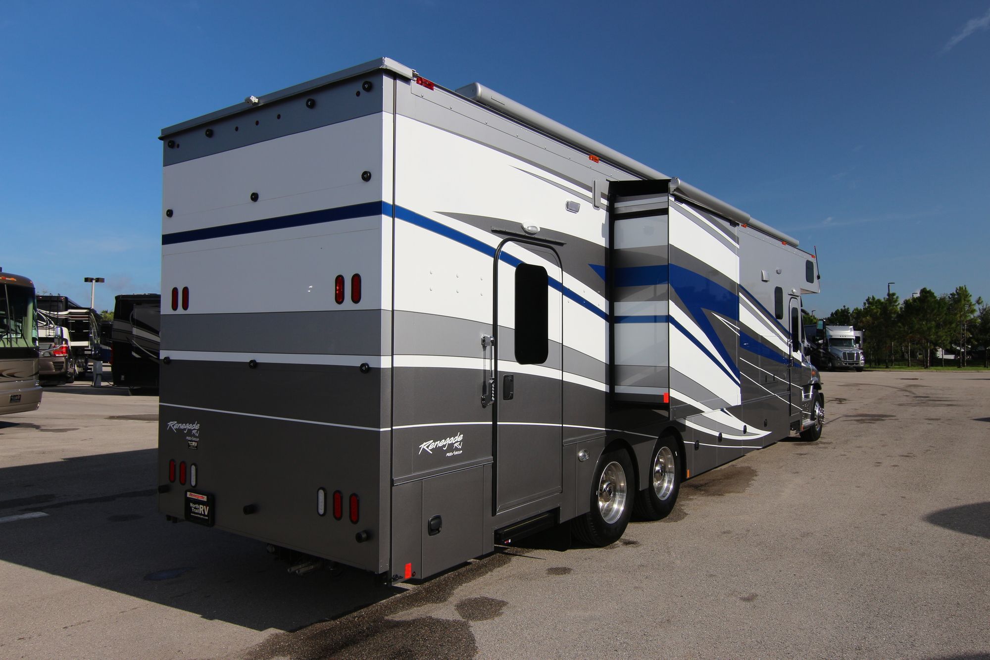 New 2020 Renegade Rv Classic Garage GARAGE Super C  For Sale