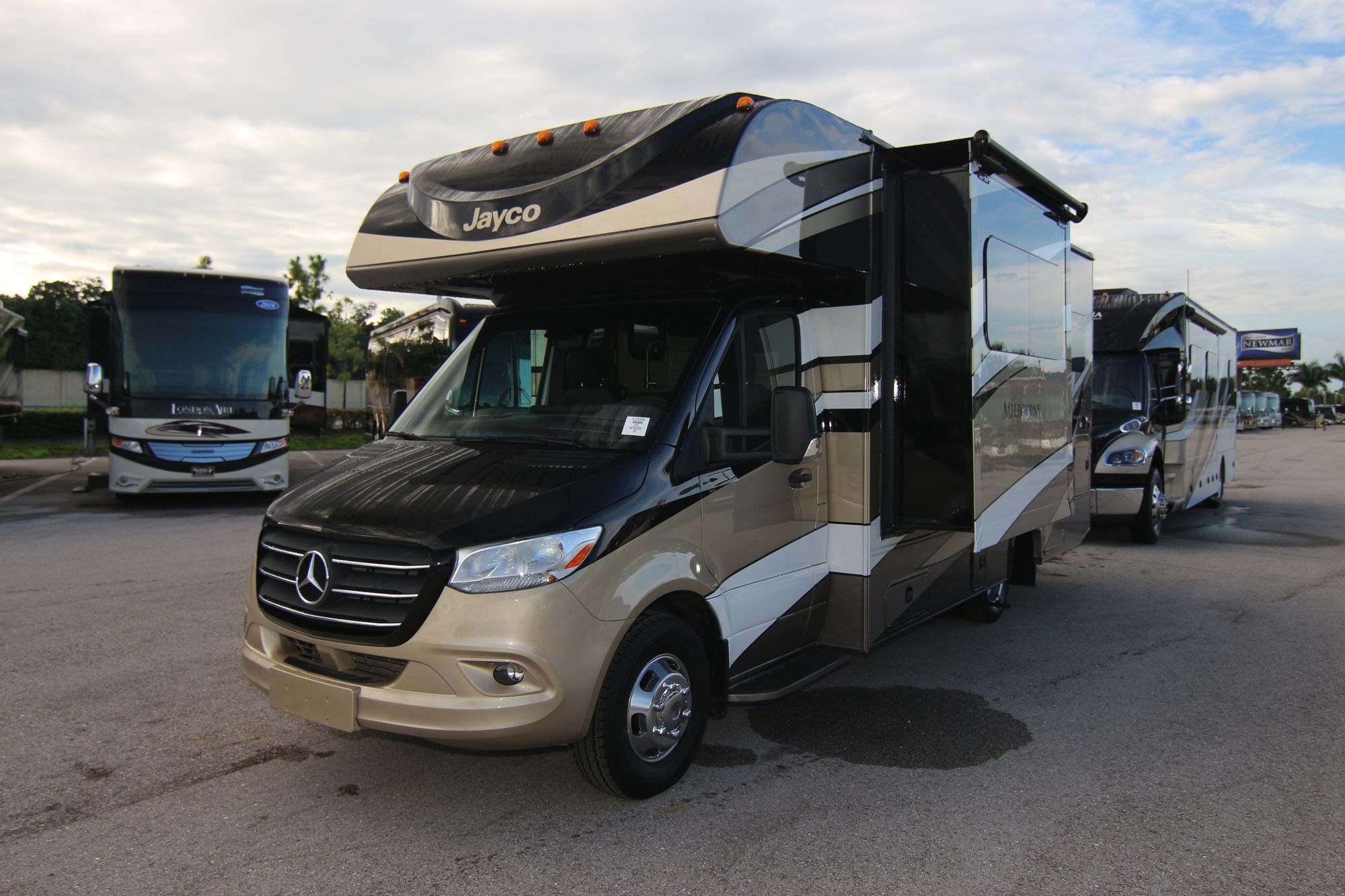 New 2020 Jayco Melbourne 24K Class C  For Sale