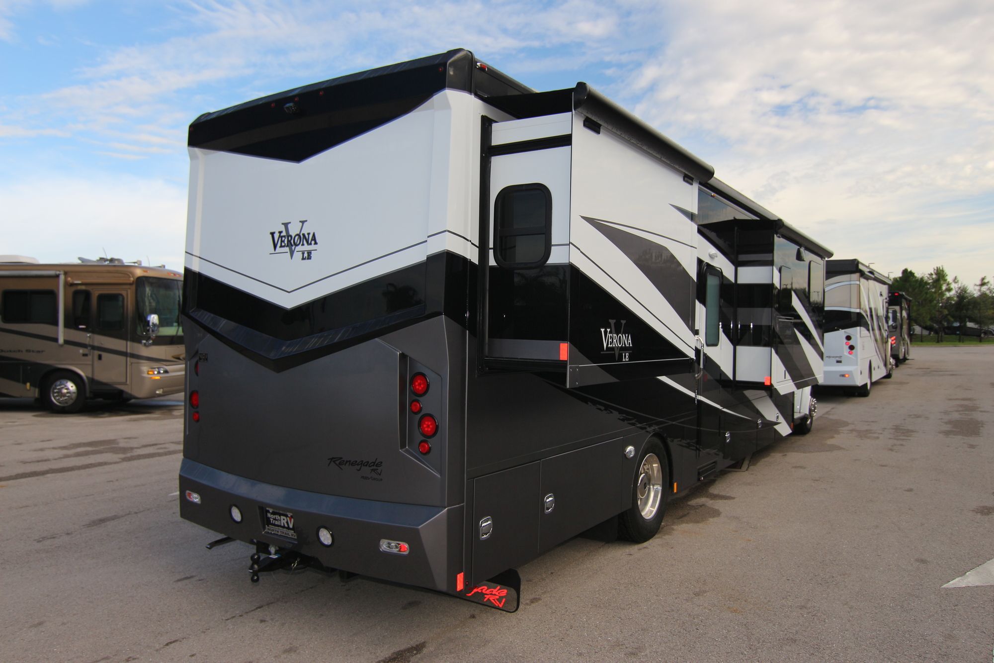 New 2020 Renegade Rv Verona Le 40LTS Super C  For Sale