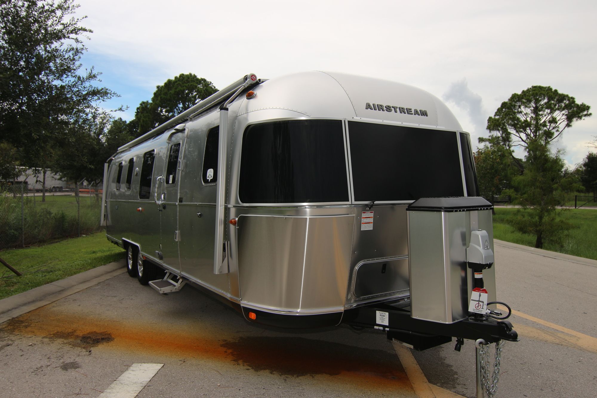 New 2020 Airstream Classic 33FB Travel Trailer  For Sale