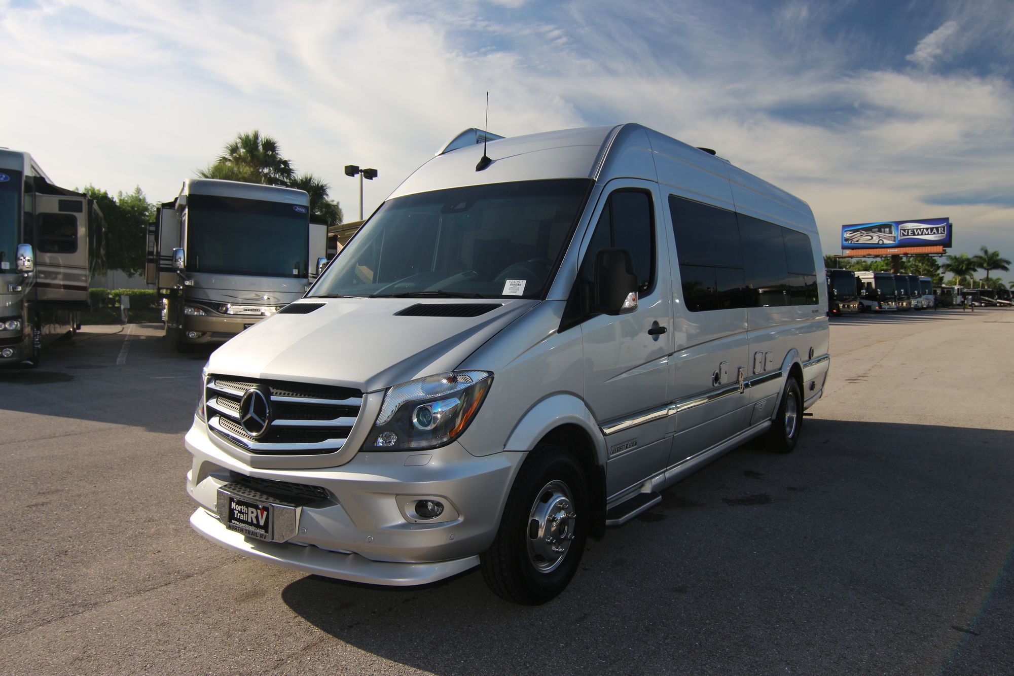 Used 2019 Airstream Interstate LOUNGE Class B  For Sale