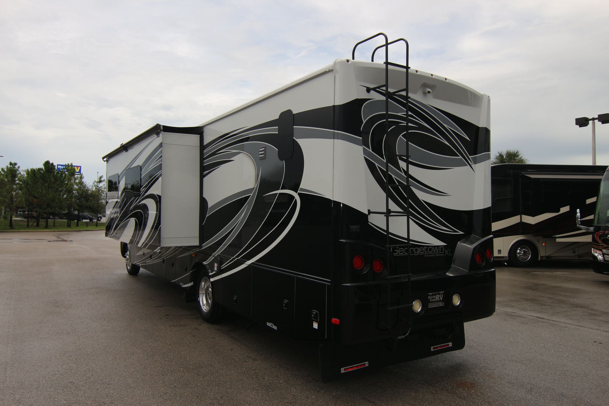 Used 2018 Forest River Georgetown 369 Class A  For Sale