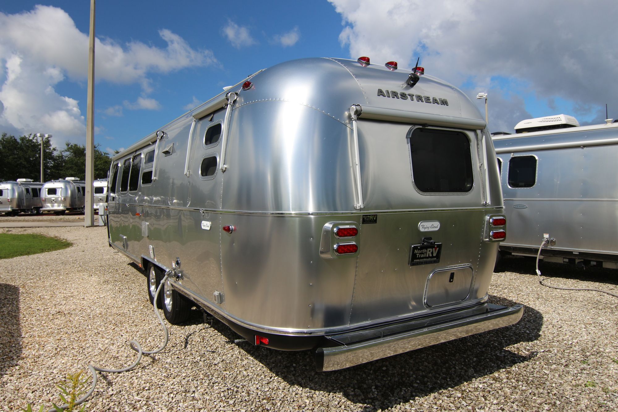 New 2020 Airstream Flying Cloud 30FB Travel Trailer  For Sale