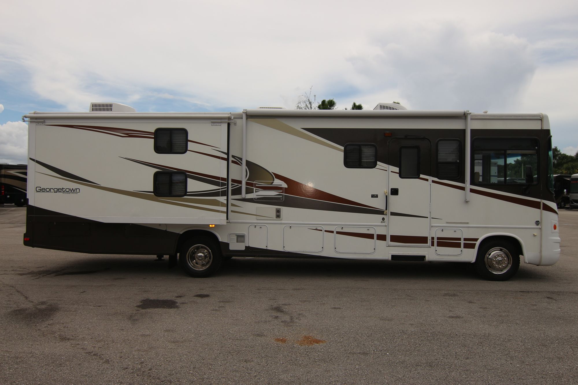 Used 2012 Forest River Georgetown 351DS Class A  For Sale