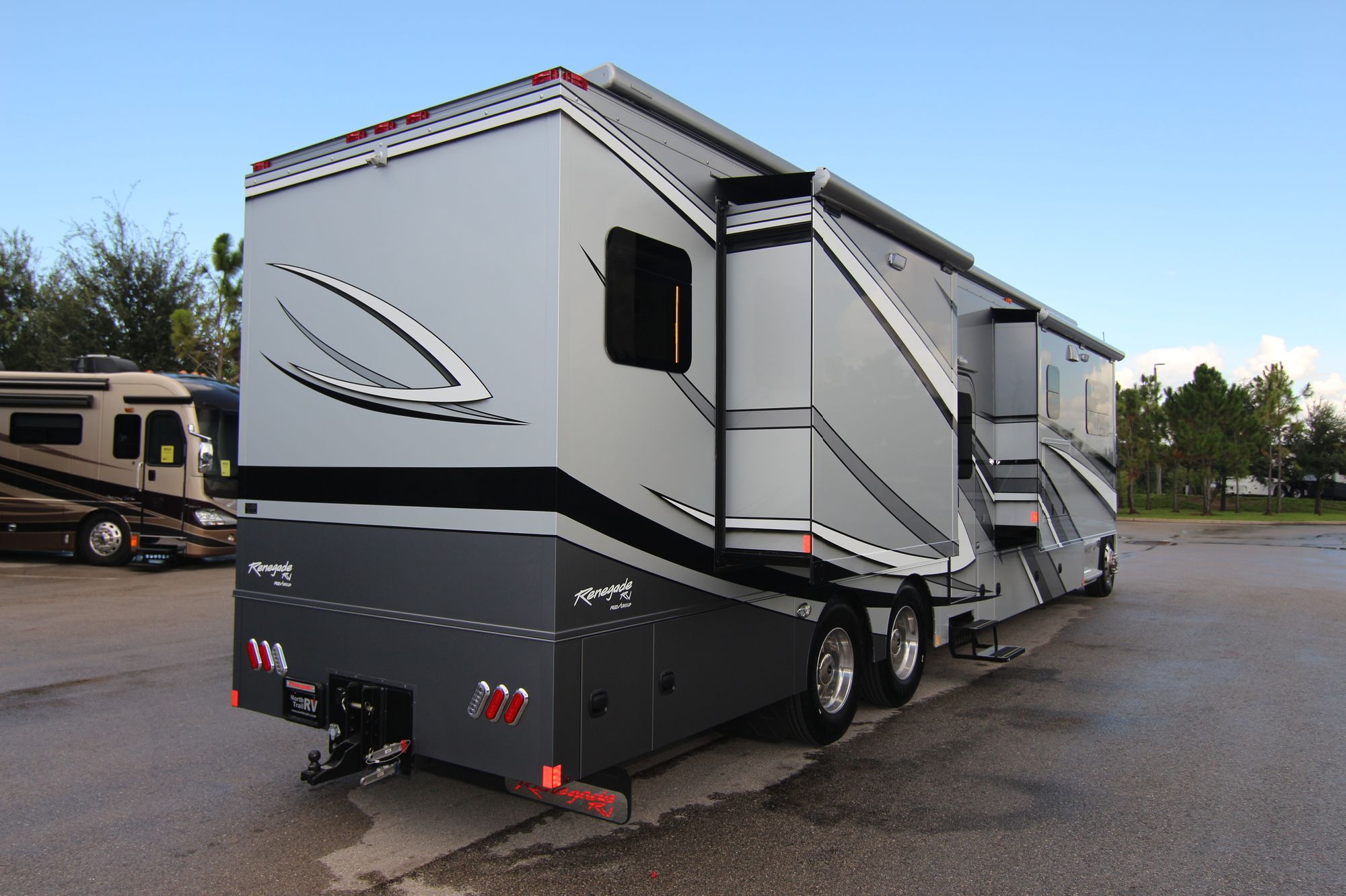 New 2020 Renegade Rv Classic 45CMR Super C  For Sale