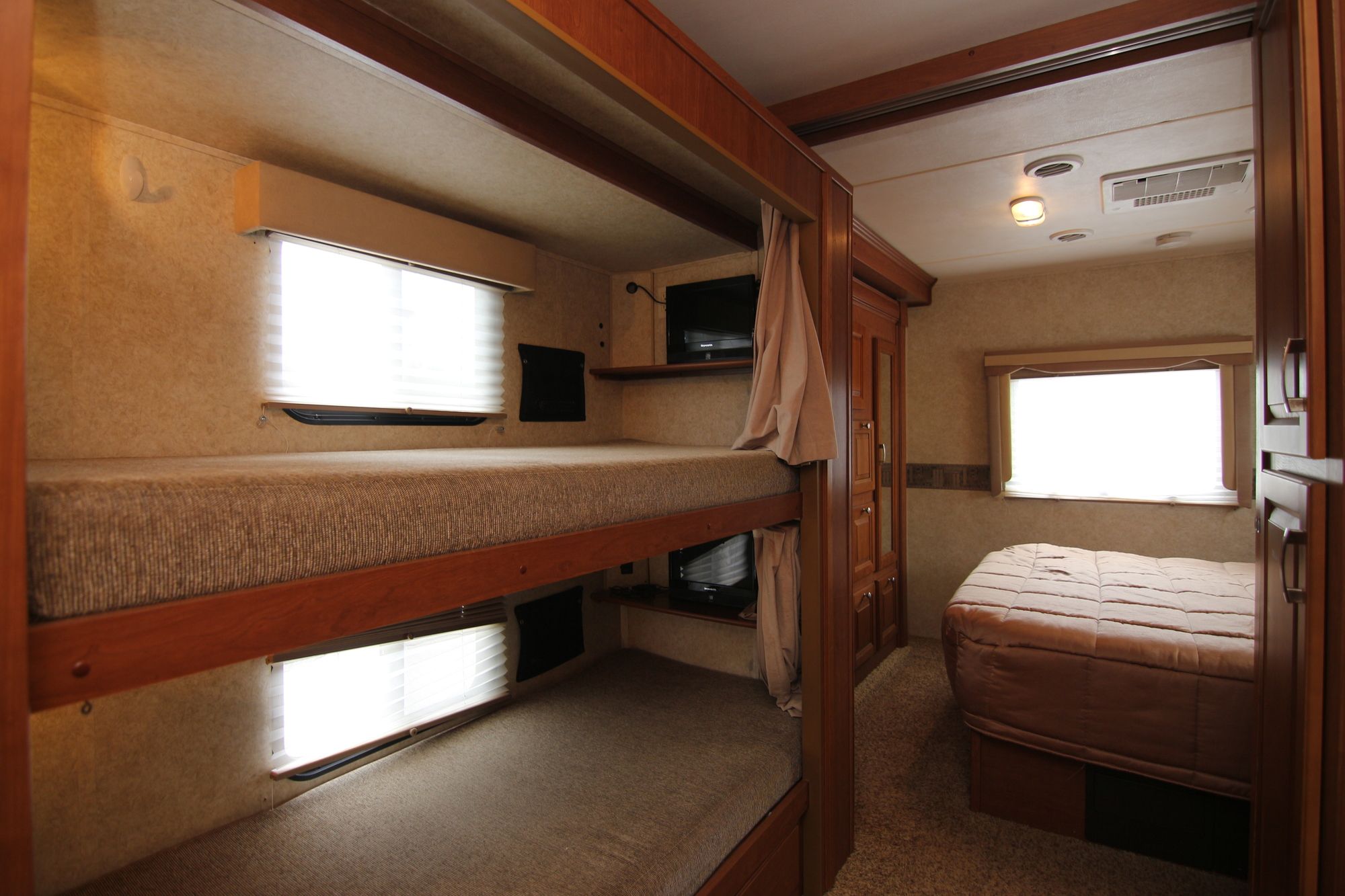 Used 2012 Forest River Georgetown 351DS Class A  For Sale