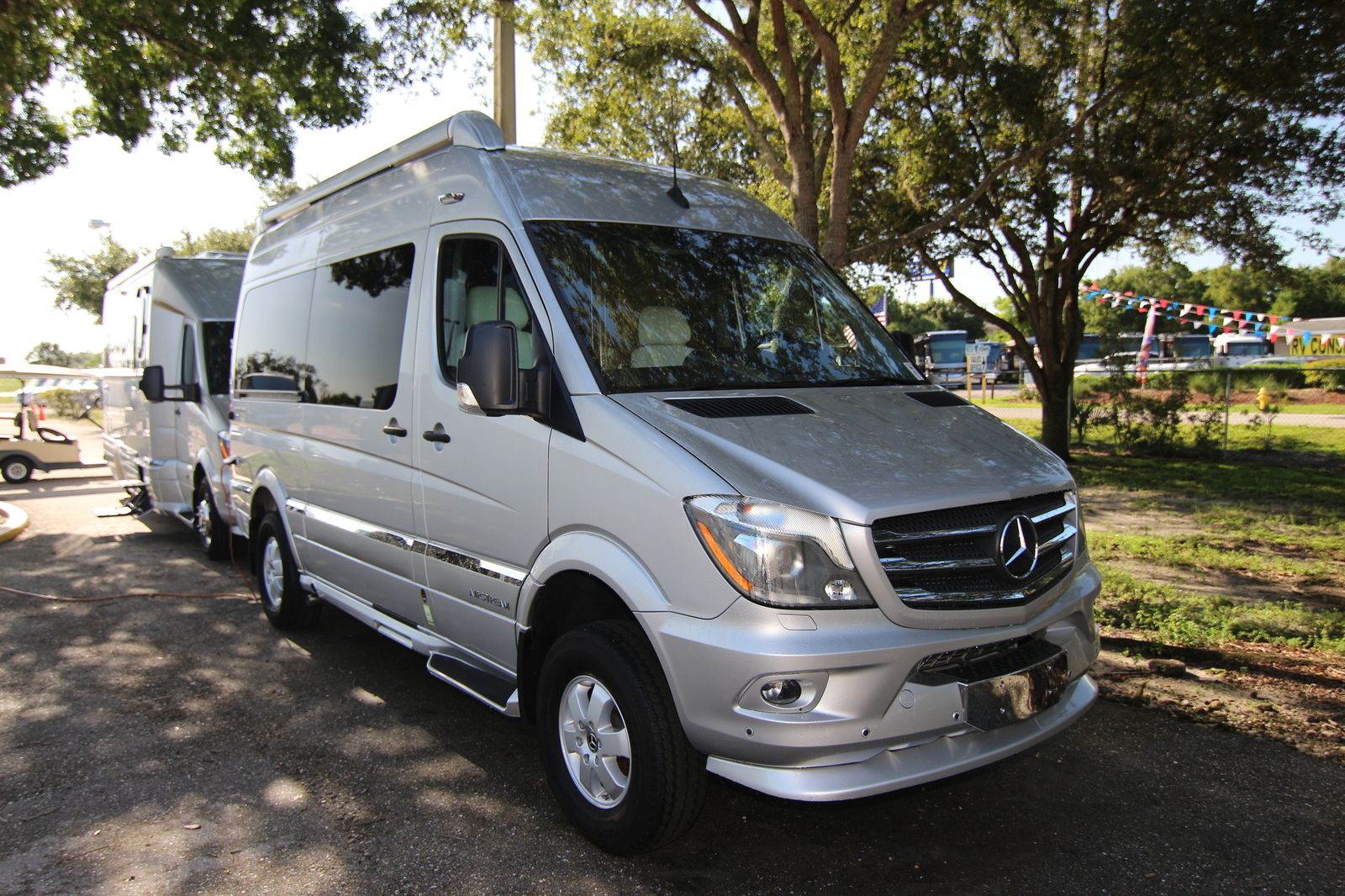 2019 Airstream Interstate 4X4 12540-1