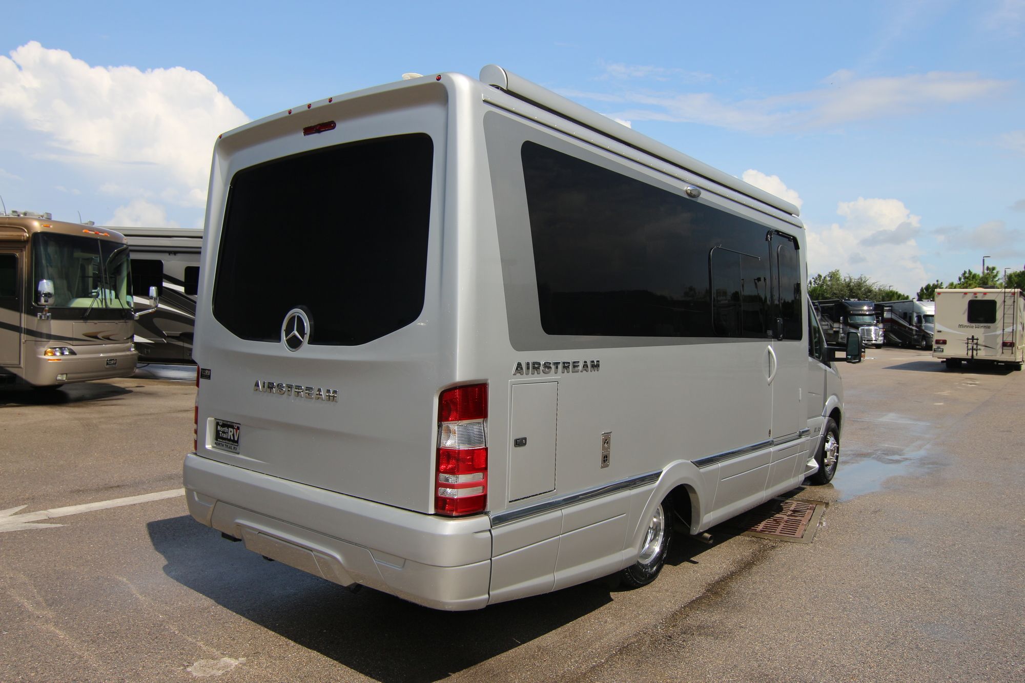 Used 2019 Airstream Atlas 24NCV3 Class C  For Sale