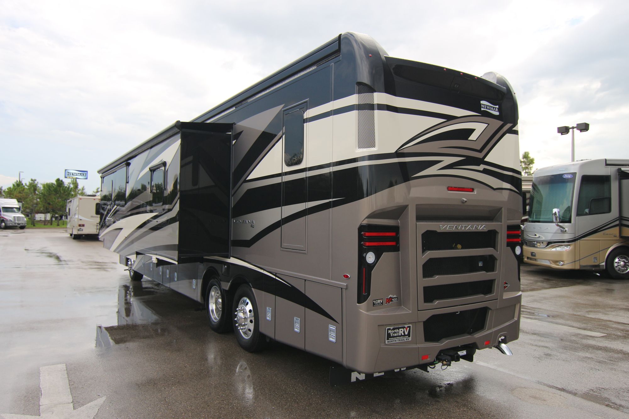 New 2020 Newmar Ventana 4369 Class A  For Sale