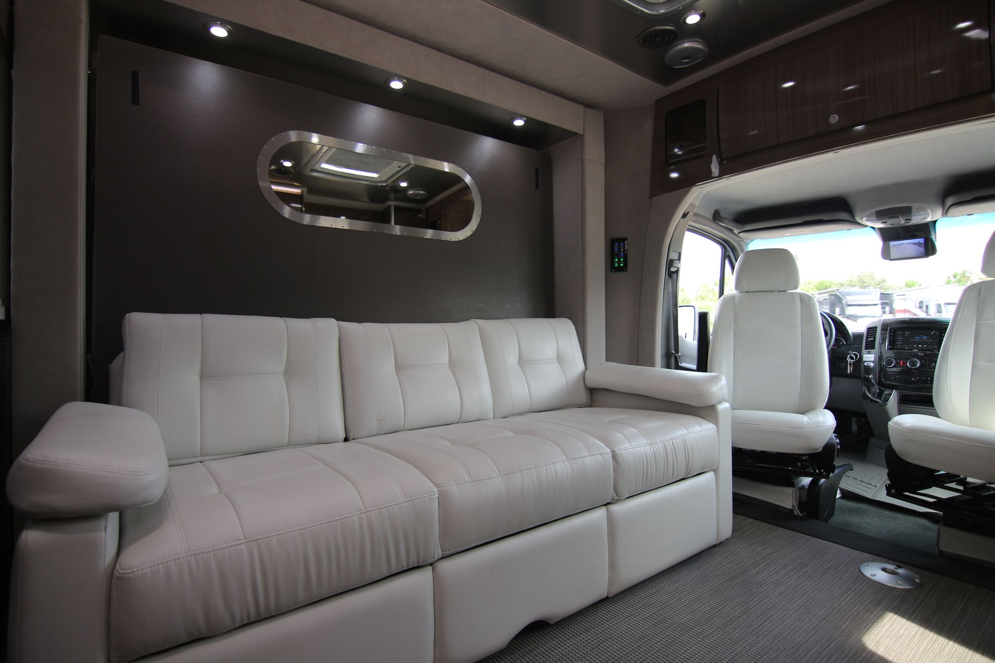 2019 Airstream Atlas 24NCV3 18611