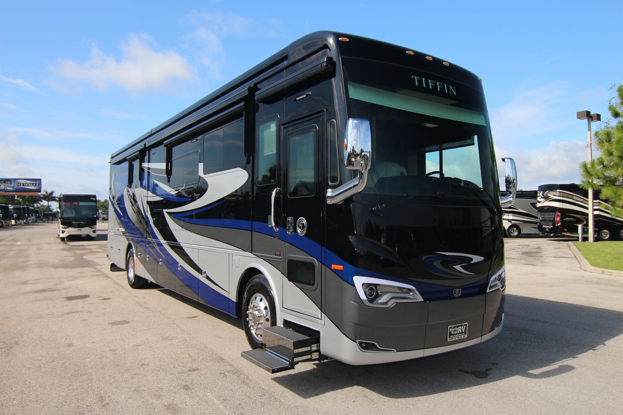 New 2020 Tiffin Motor Homes Allegro Bus 40IP Class A  For Sale