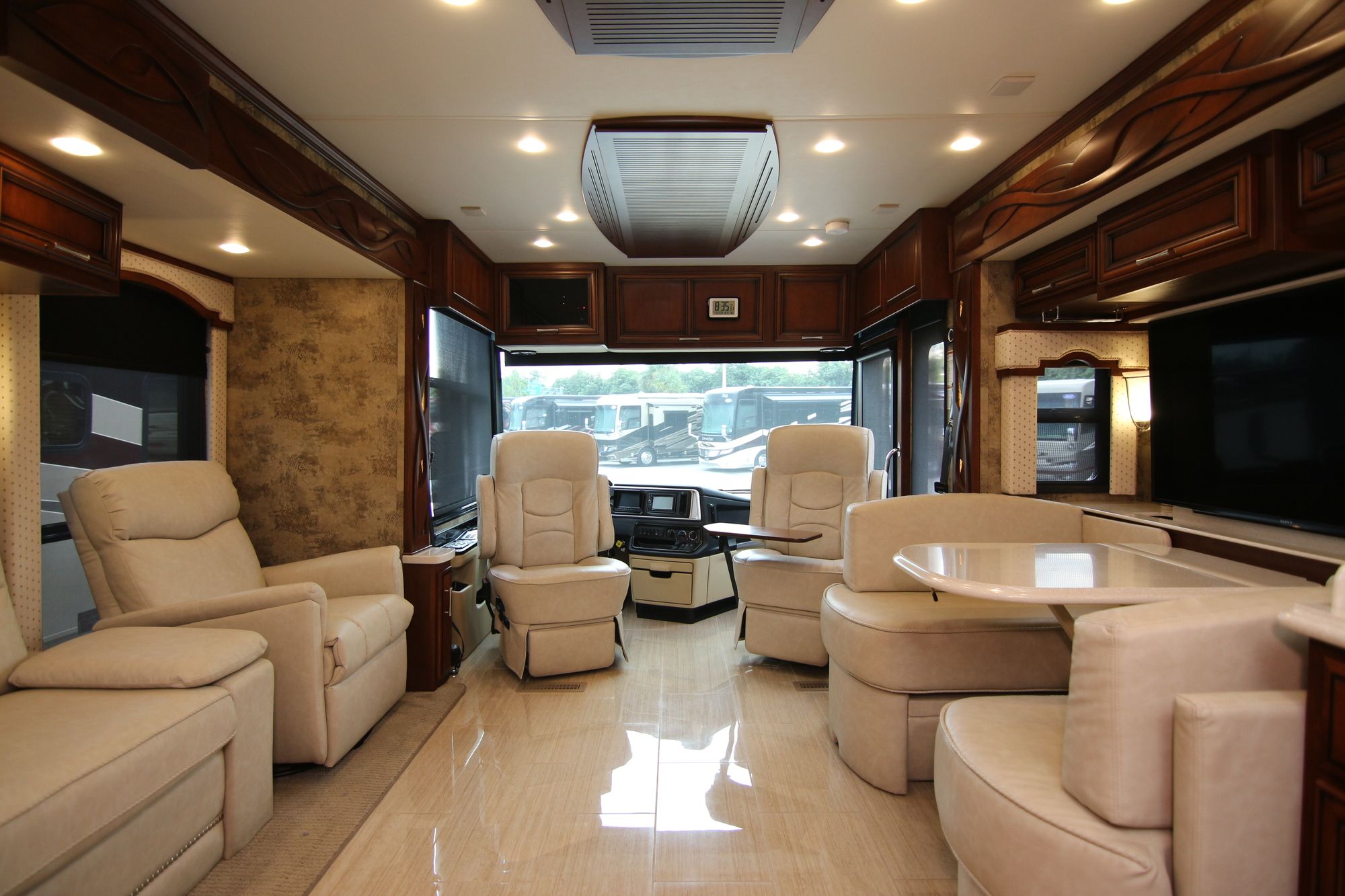 Used 2017 Newmar Ventana 3412 Class A  For Sale