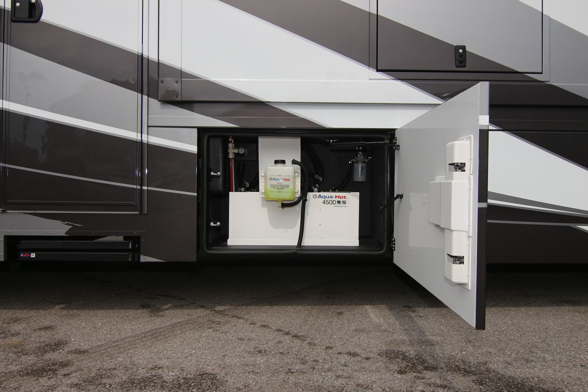 New 2020 Renegade Rv Verona Le 38LDG Super C  For Sale