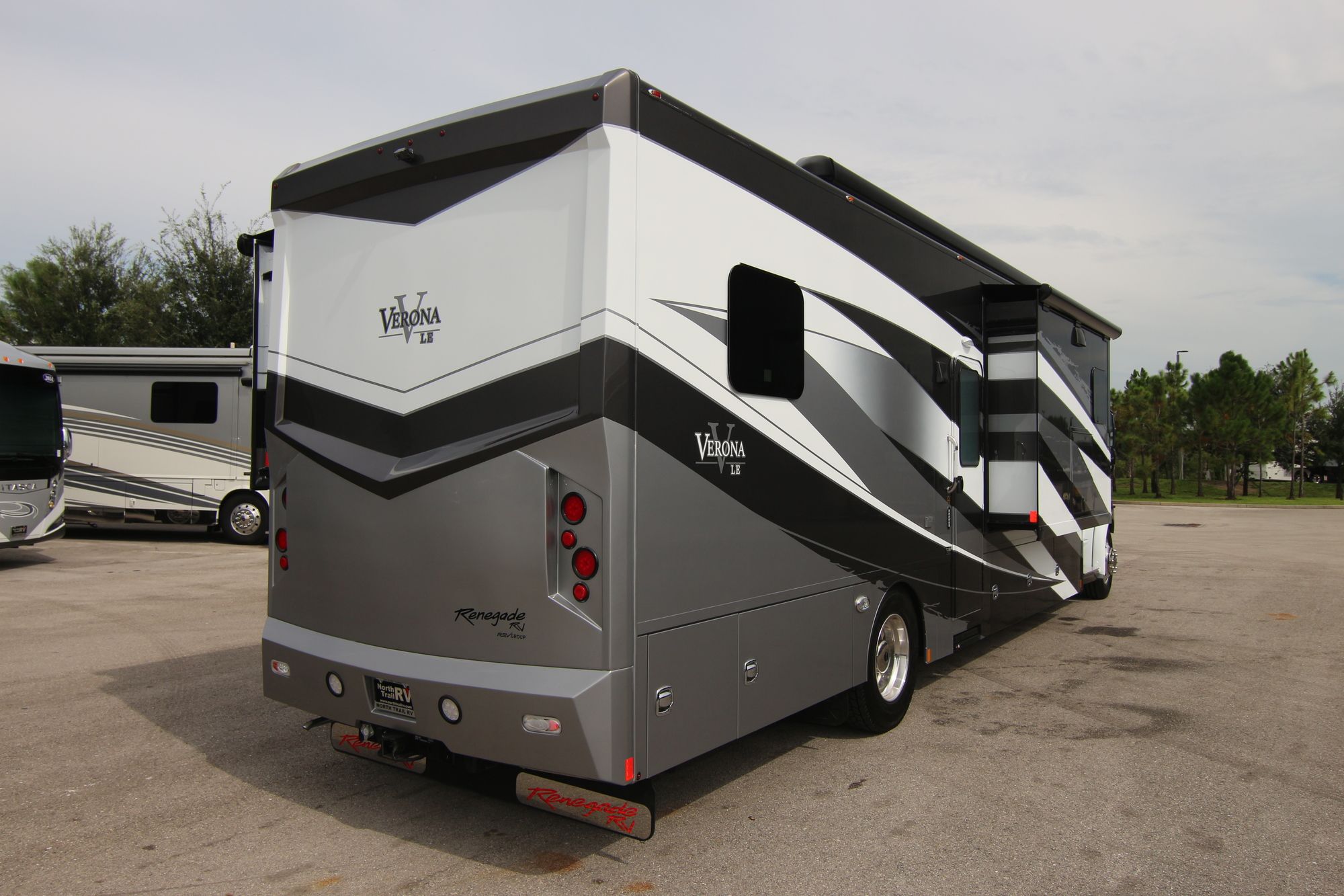 New 2020 Renegade Rv Verona Le 38LDG Super C  For Sale