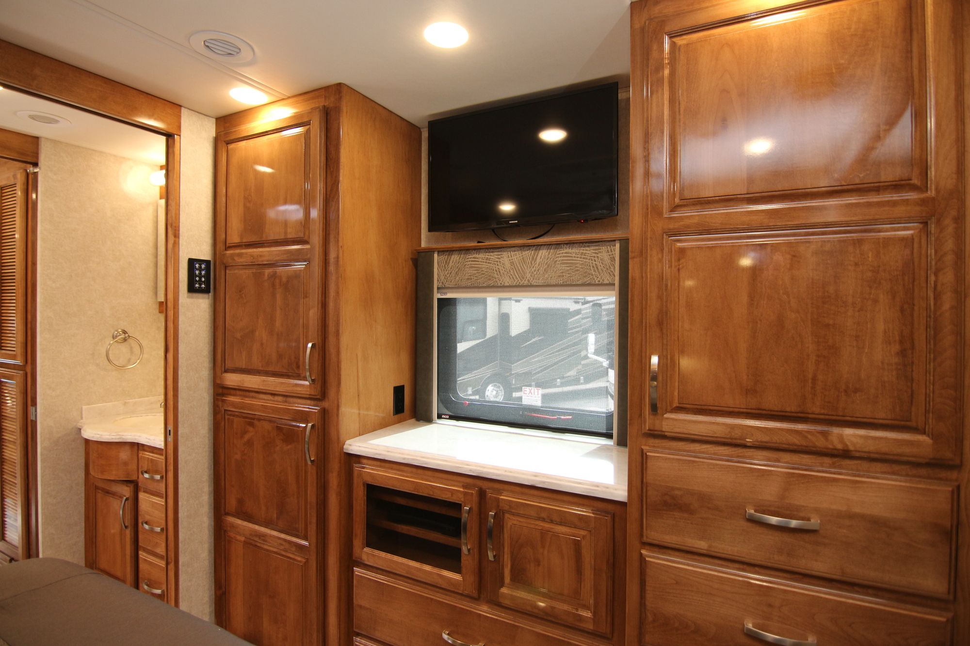 New 2020 Renegade Rv Verona Le 38LDG Super C  For Sale