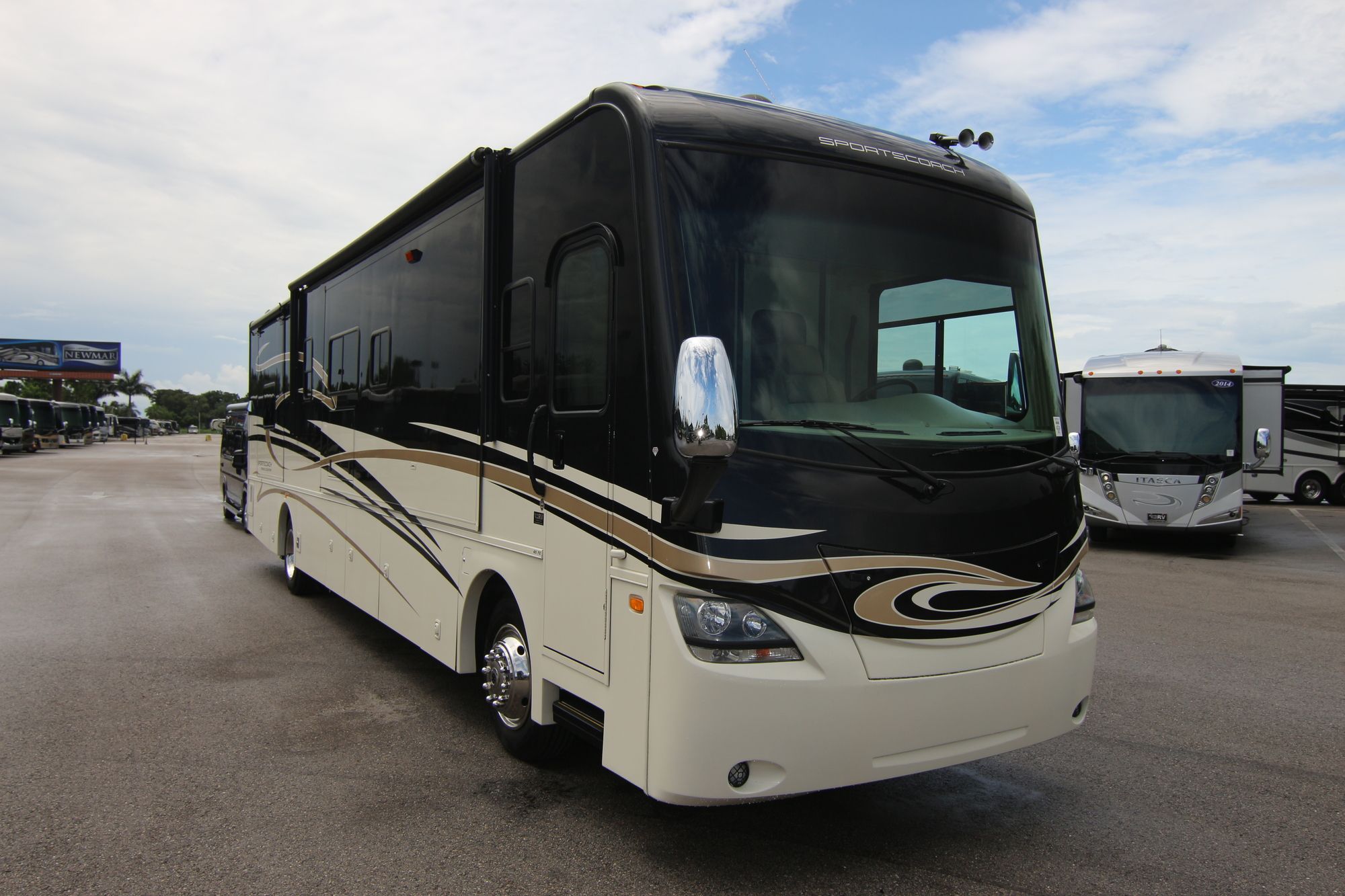 Used 2013 Forest River Cross Country 405FK Class A  For Sale