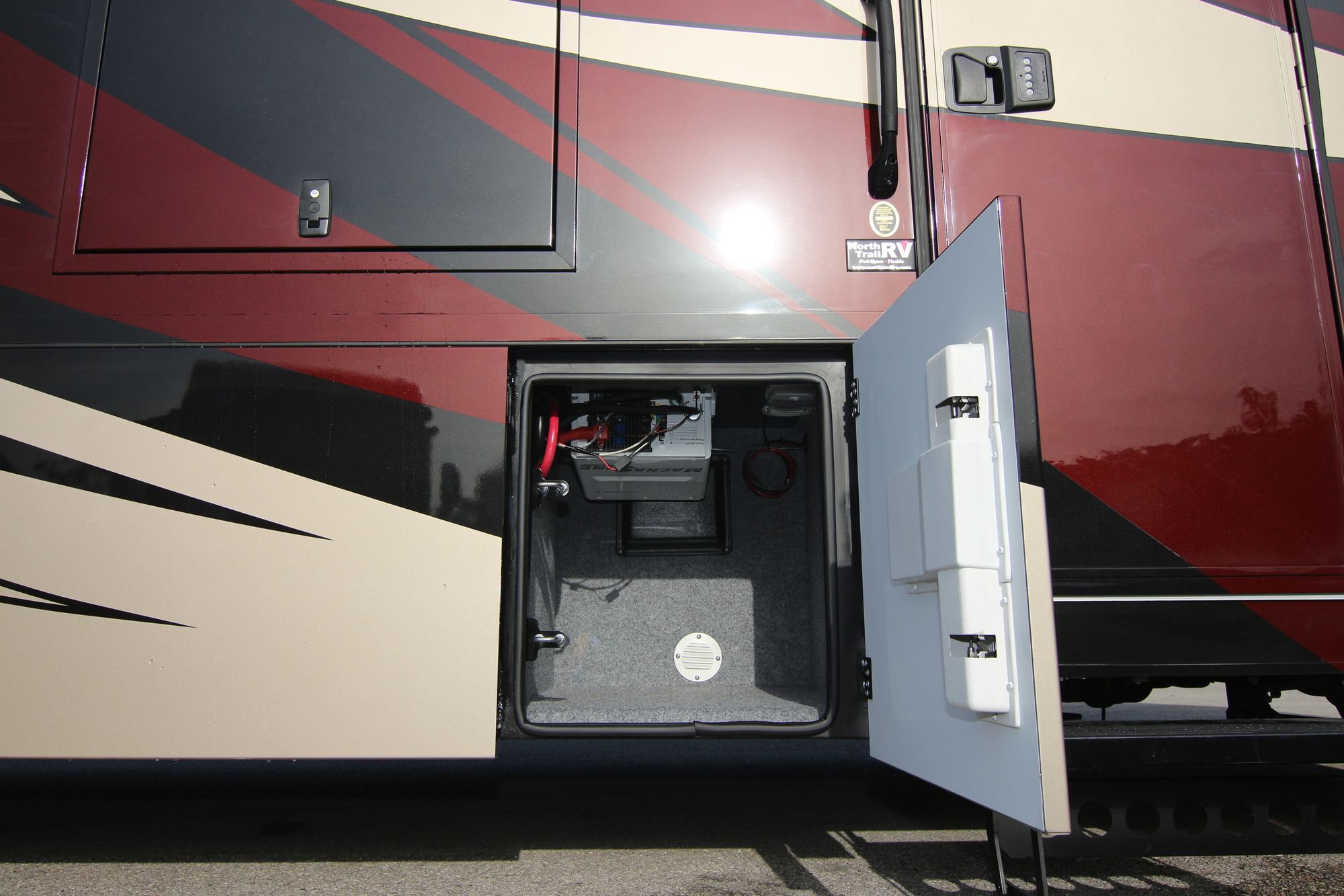 New 2020 Renegade Rv Verona 34VQB Super C  For Sale