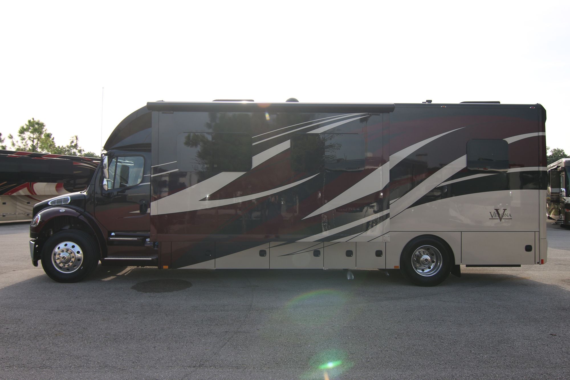 New 2020 Renegade Rv Verona 34VQB Super C  For Sale