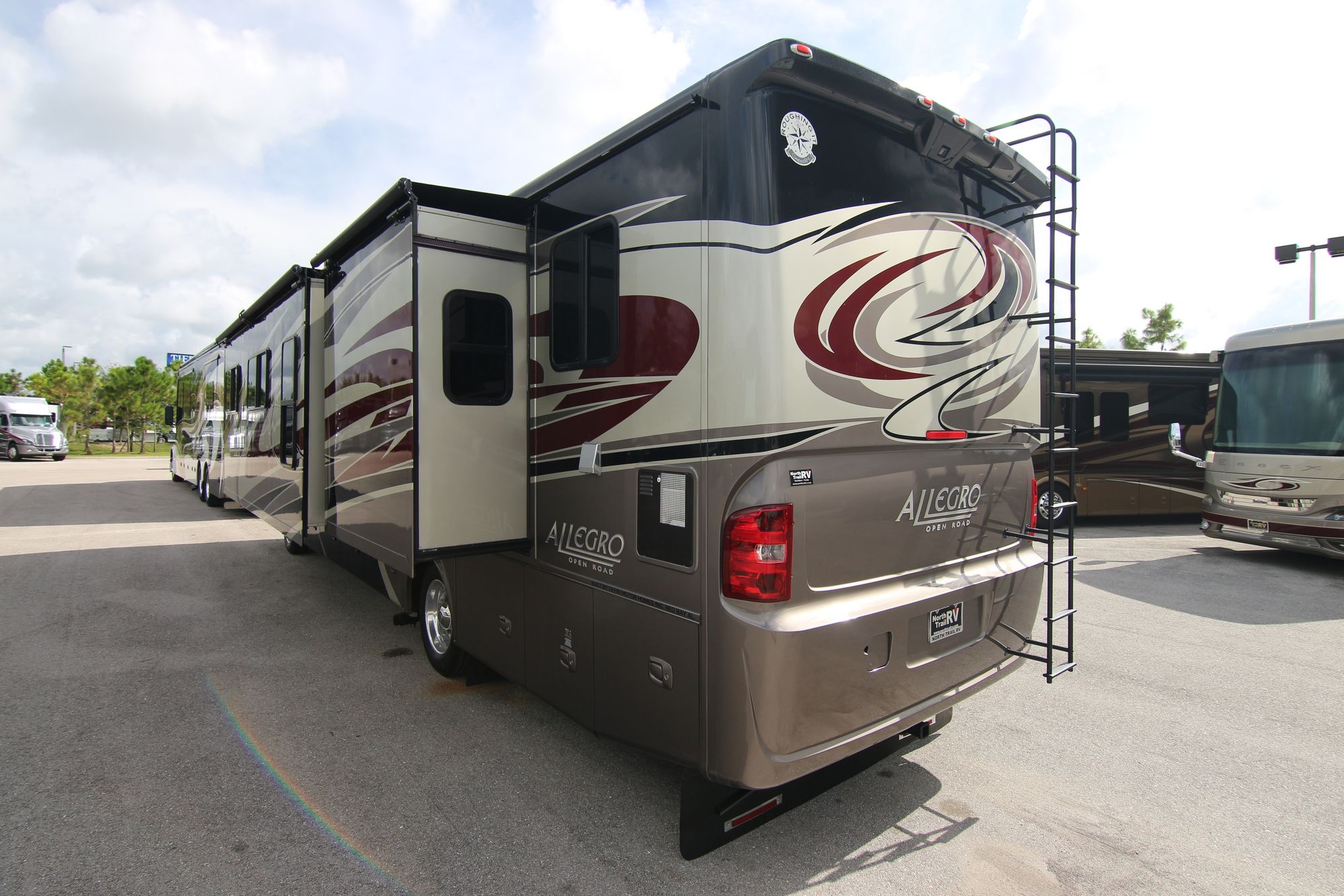 Used 2015 Tiffin Motor Homes Allegro 36LA Class A  For Sale