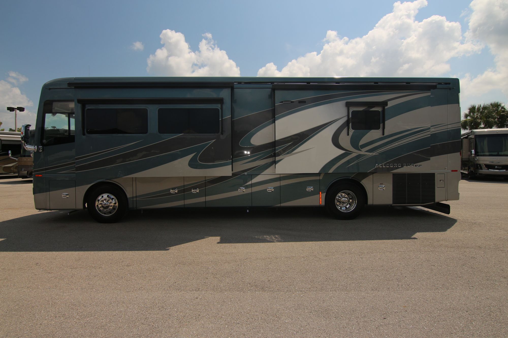 New 2020 Tiffin Motor Homes Allegro Bus 37AP Class A  For Sale