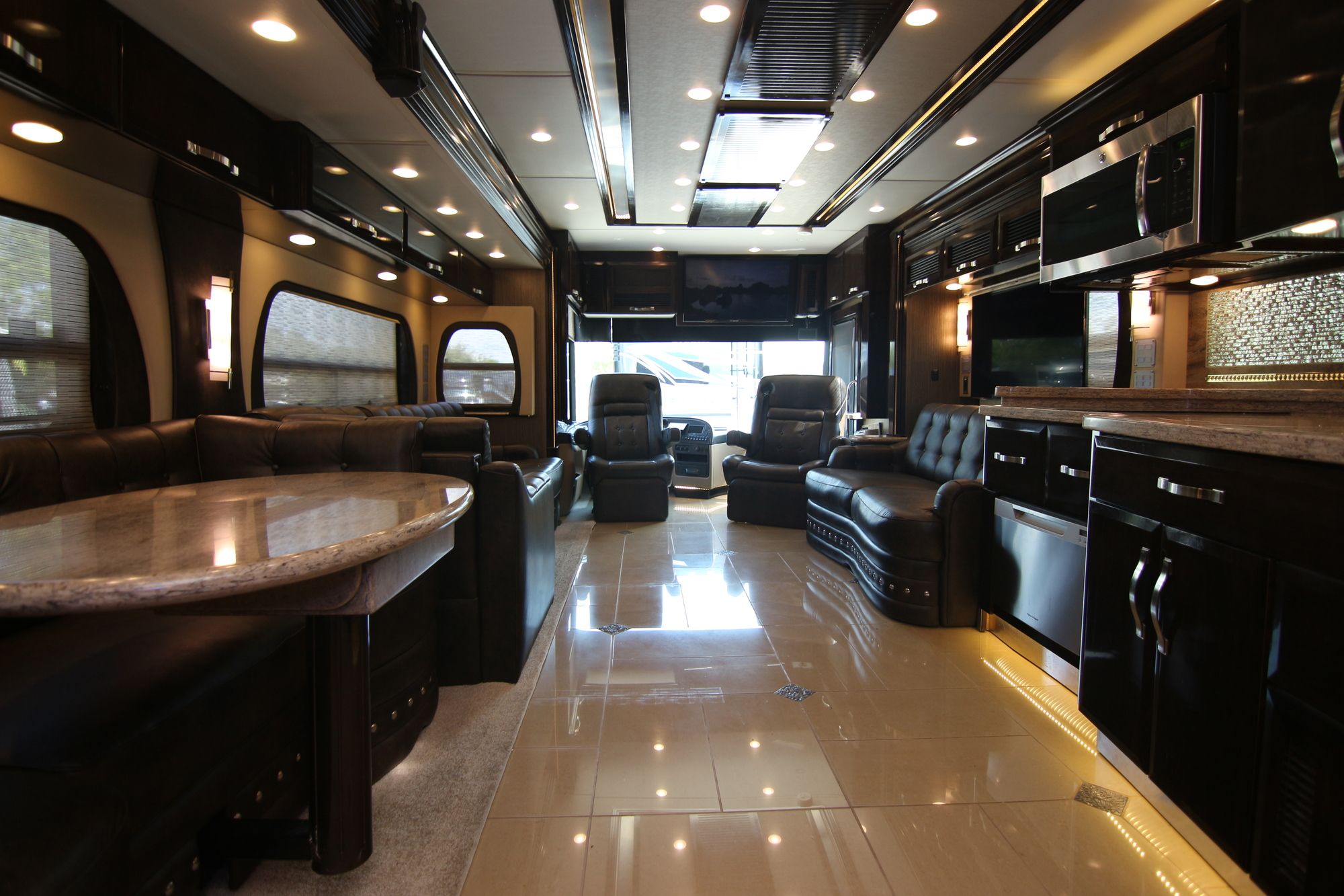 Used 2014 Newmar King Aire 4584 Class A  For Sale