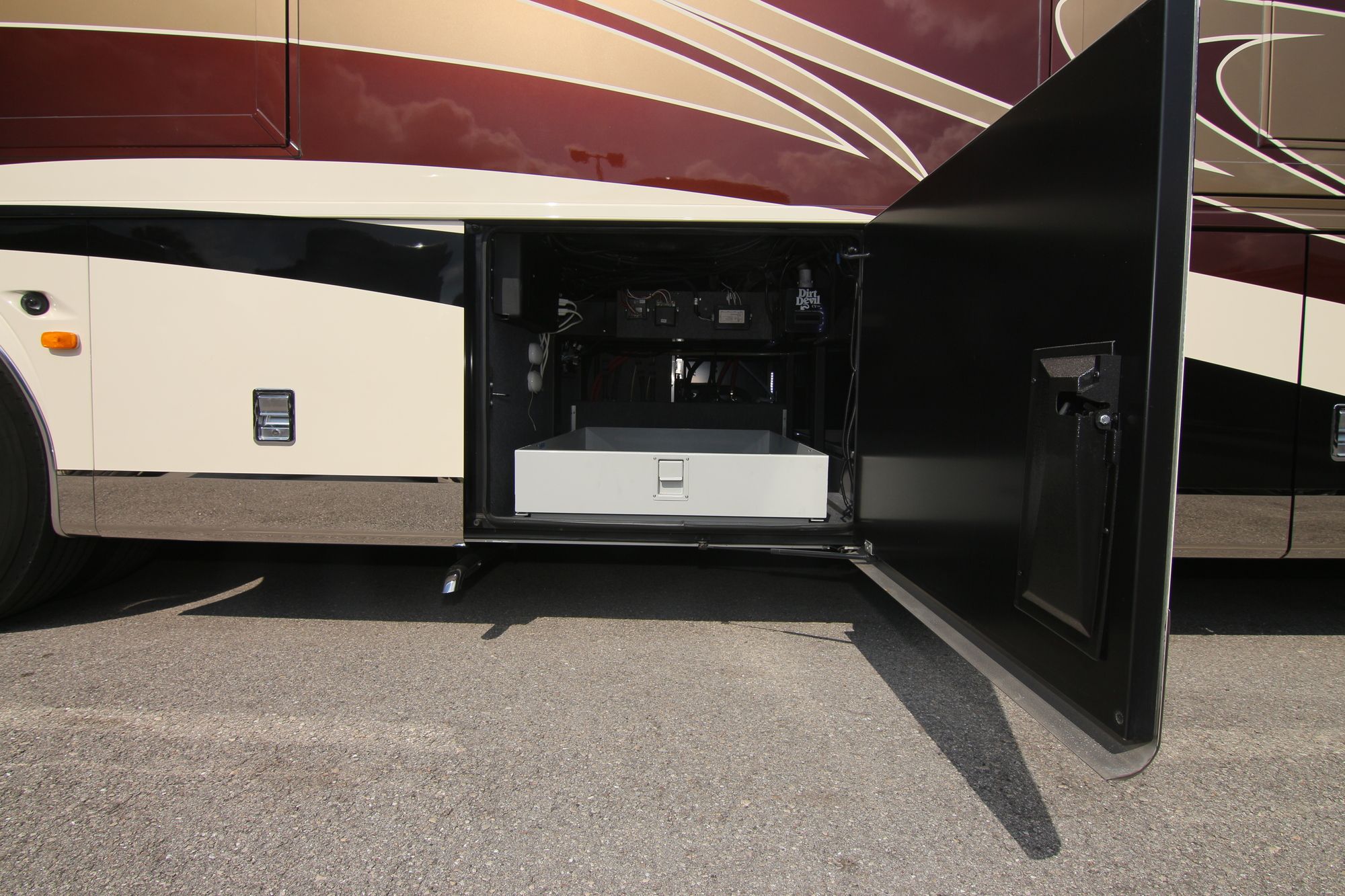 Used 2014 Newmar King Aire 4584 Class A  For Sale