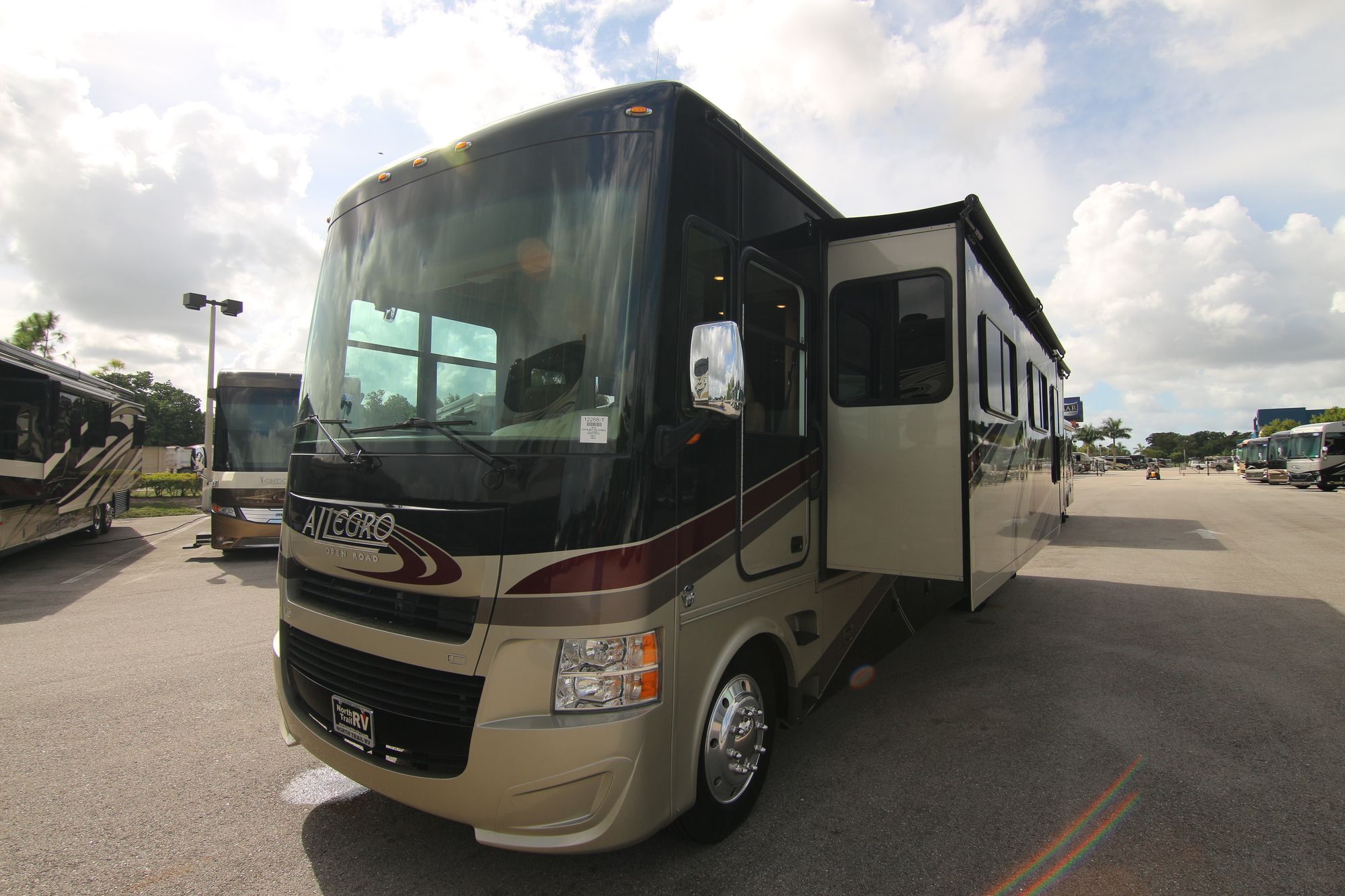 Used 2015 Tiffin Motor Homes Allegro 36LA Class A  For Sale