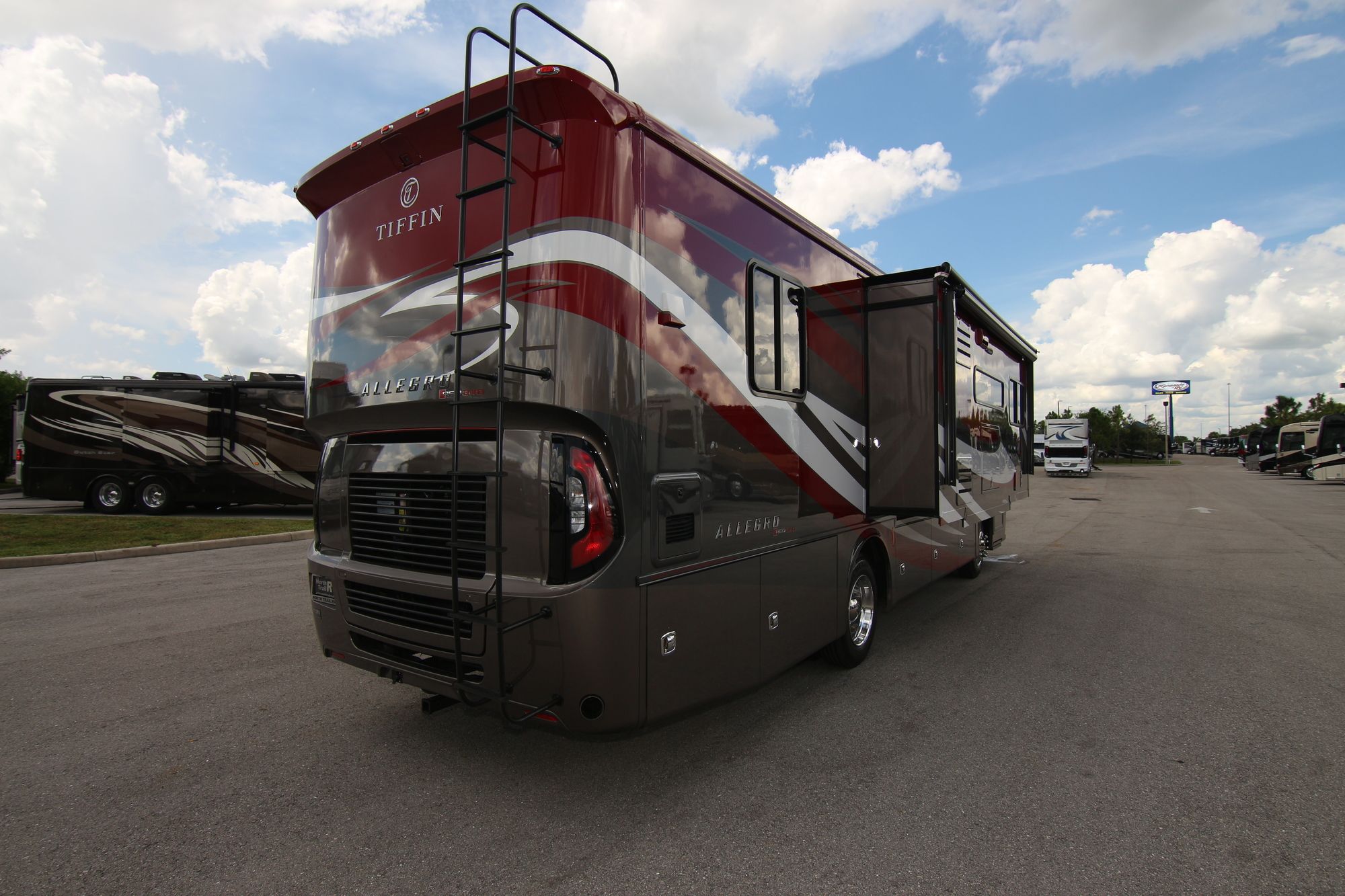 New 2020 Tiffin Motor Homes Allegro Red 33 AL Class A  For Sale