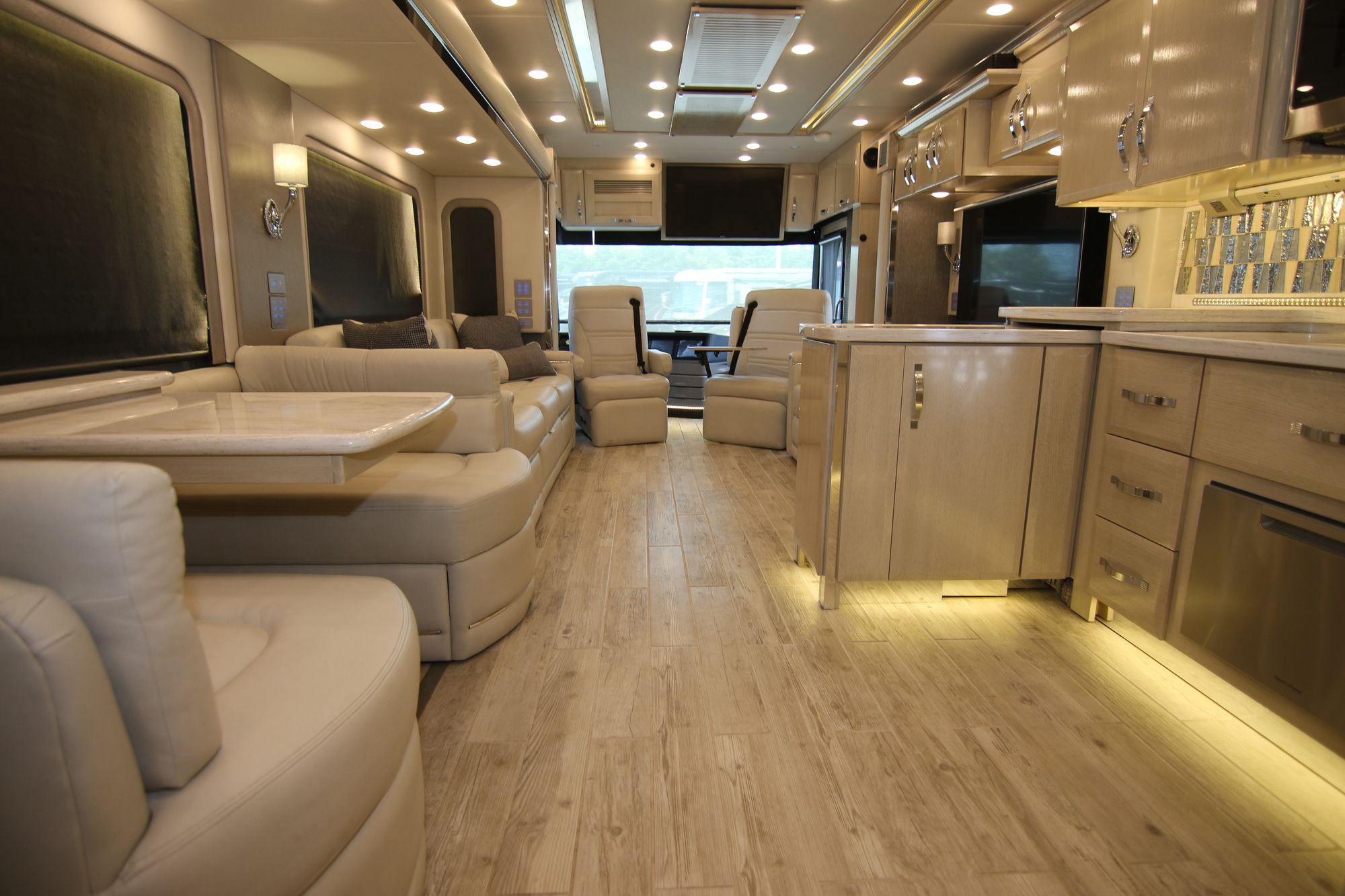 Used 2018 Newmar King Aire 4534 Class A  For Sale