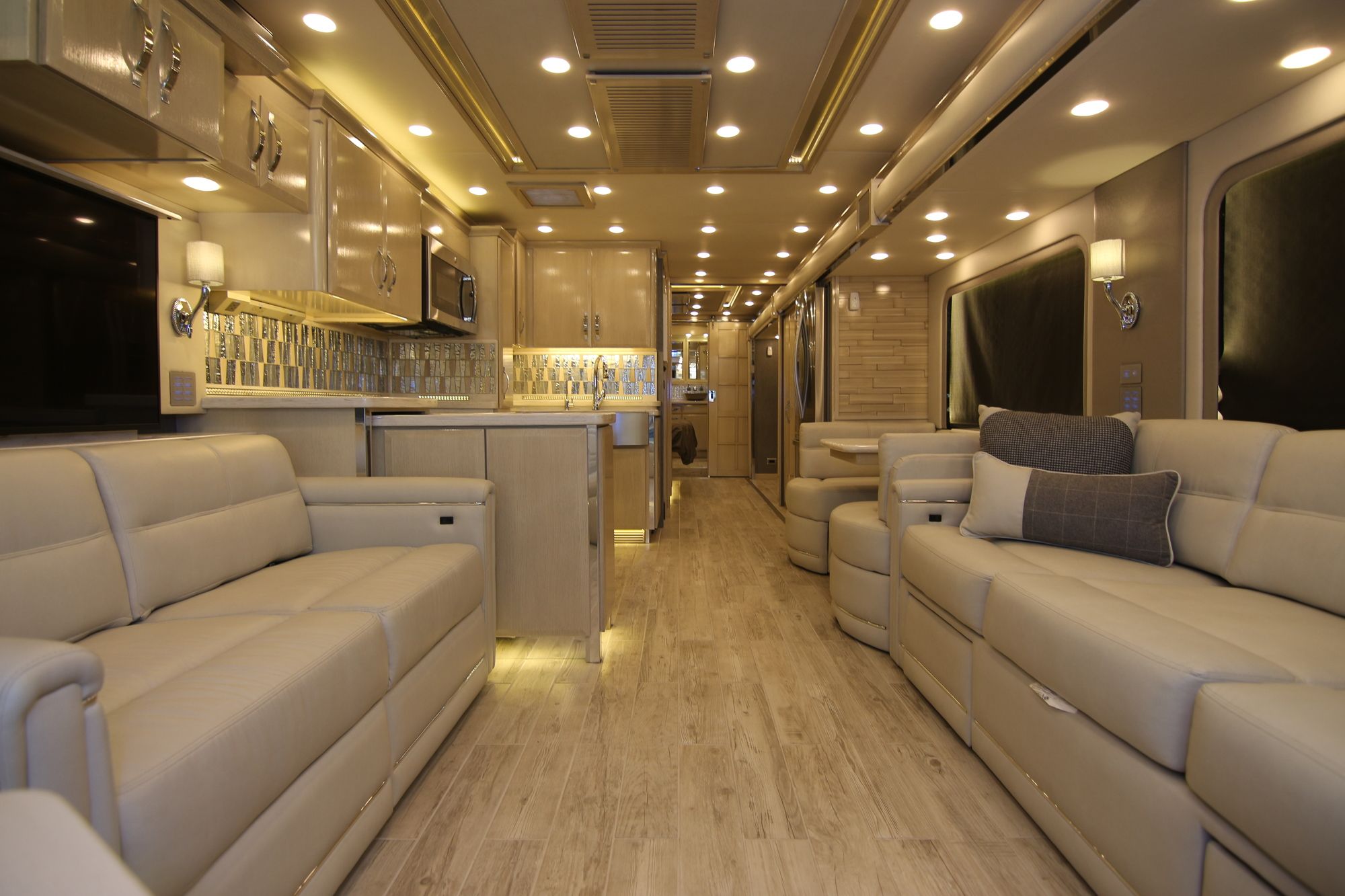 Used 2018 Newmar King Aire 4534 Class A  For Sale