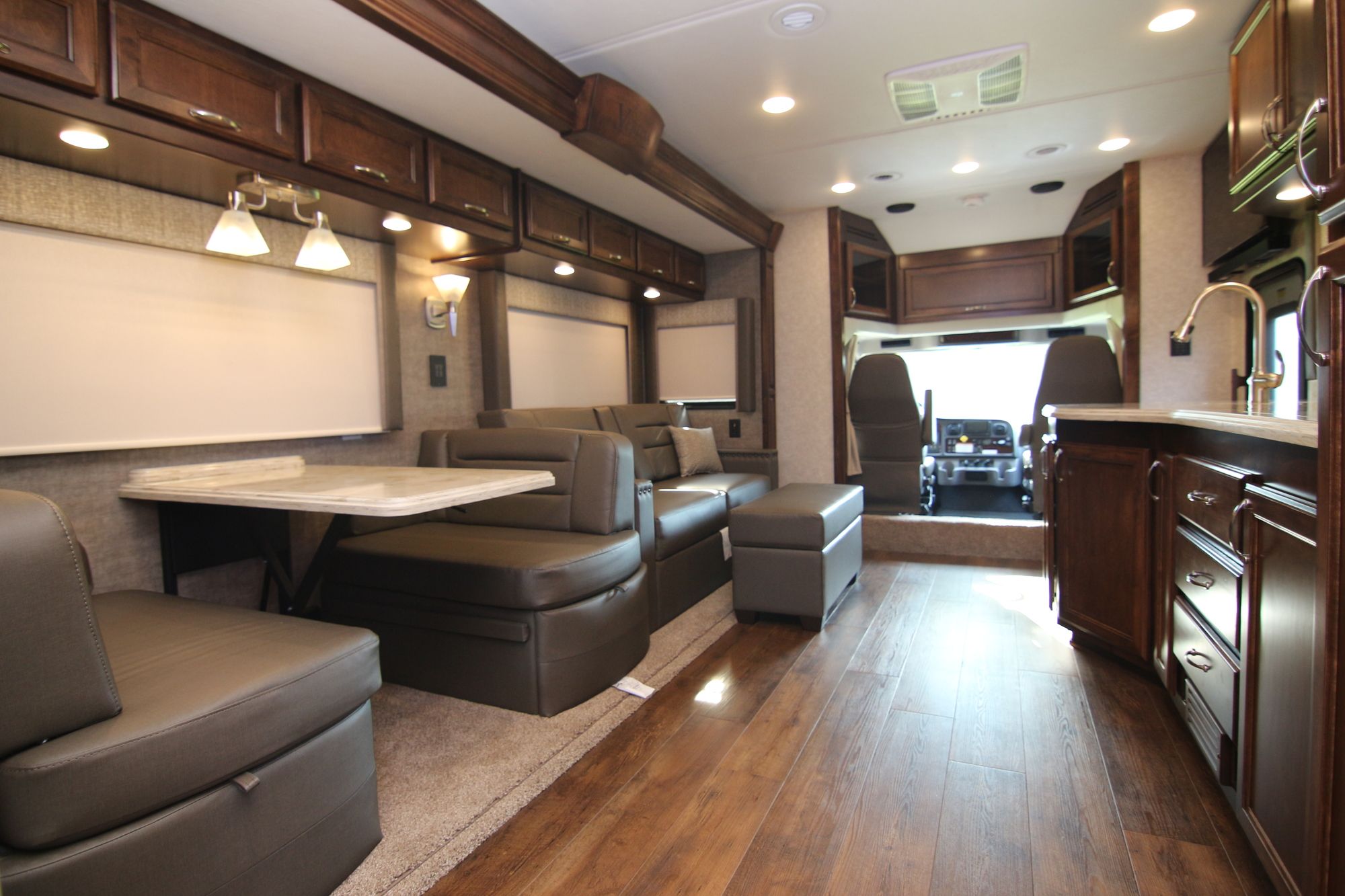 New 2020 Renegade Rv Verona 40VBH Super C  For Sale