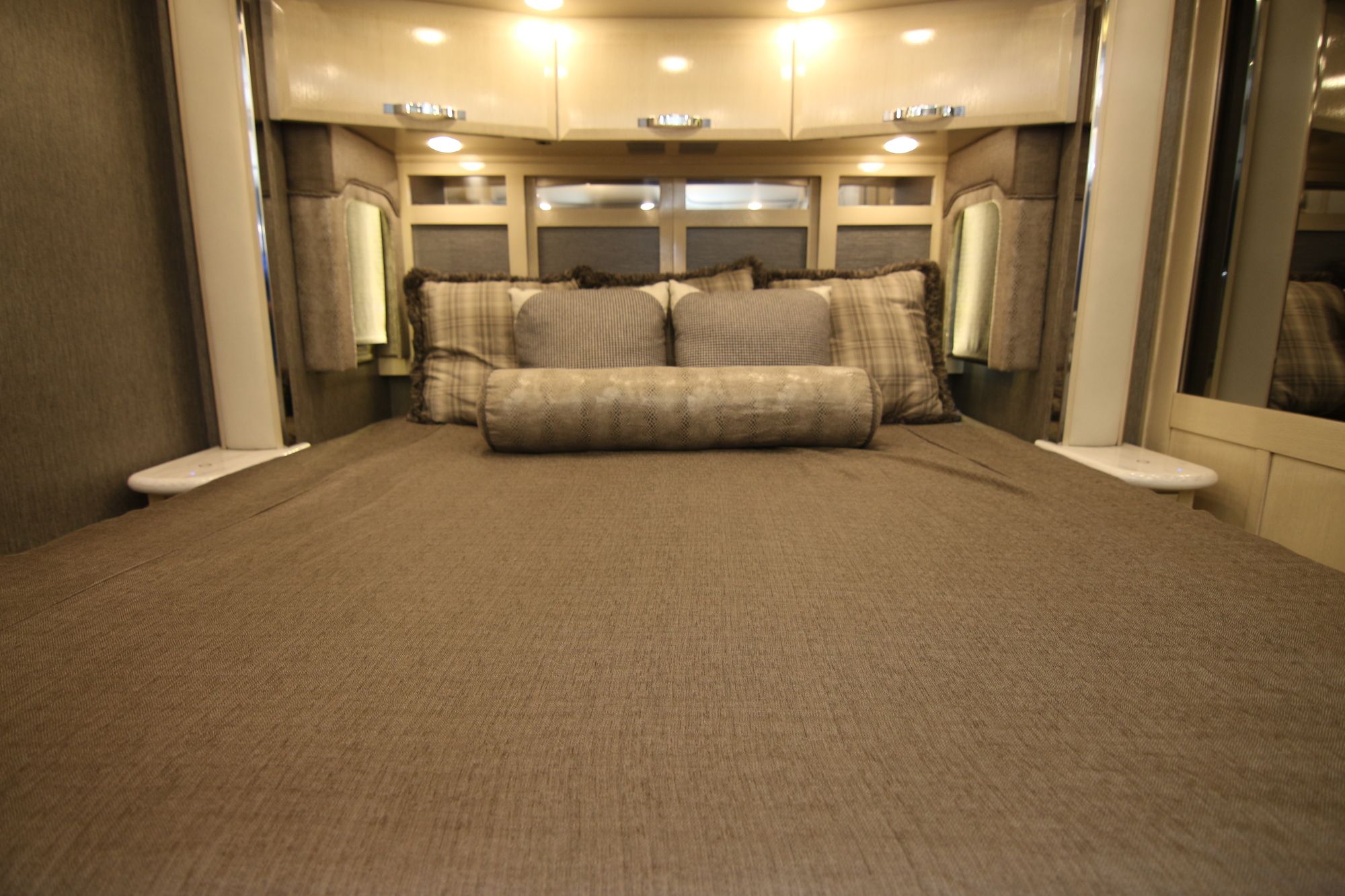 Used 2018 Newmar King Aire 4534 Class A  For Sale