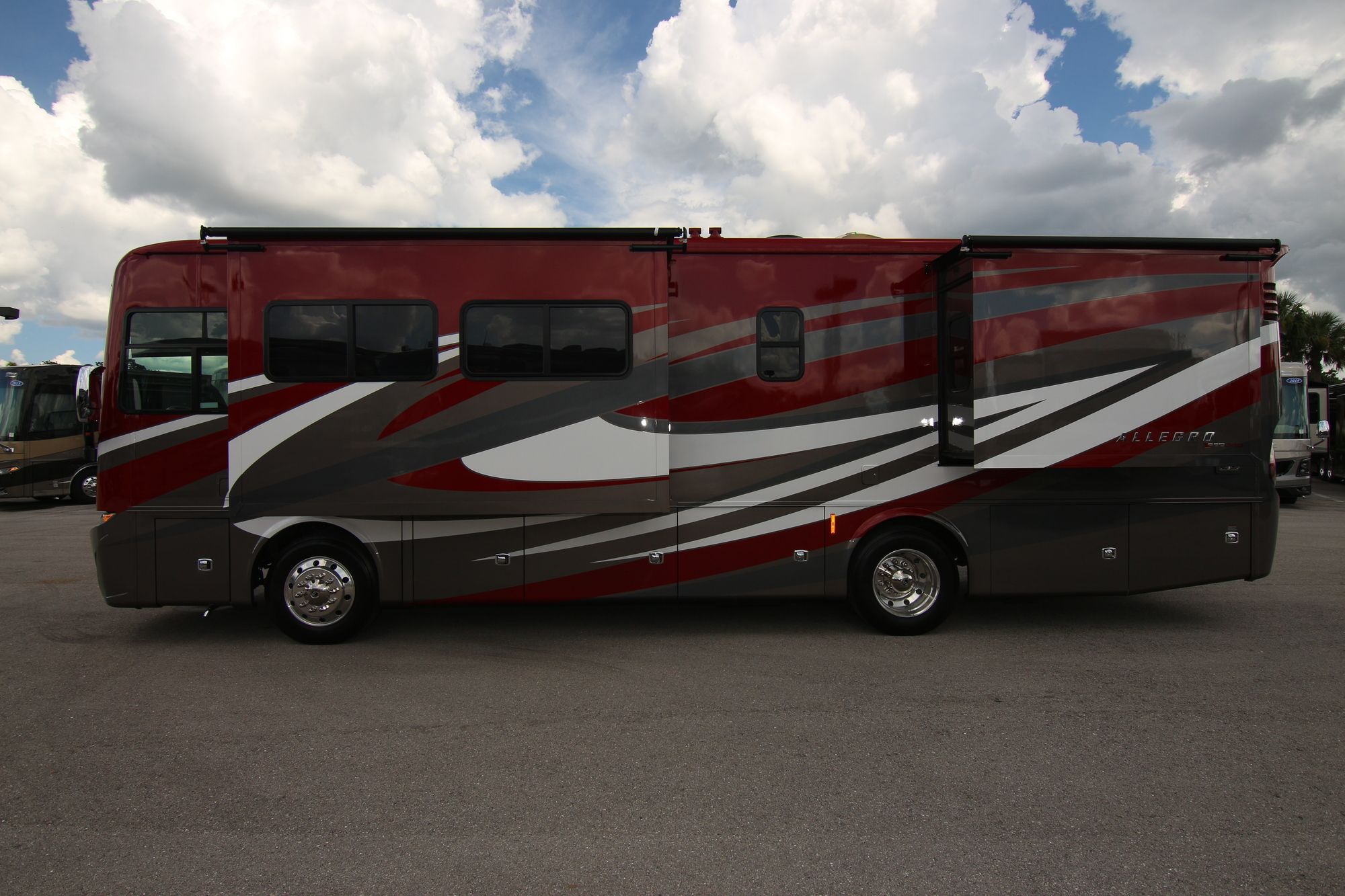 New 2020 Tiffin Motor Homes Allegro Red 33 AL Class A  For Sale