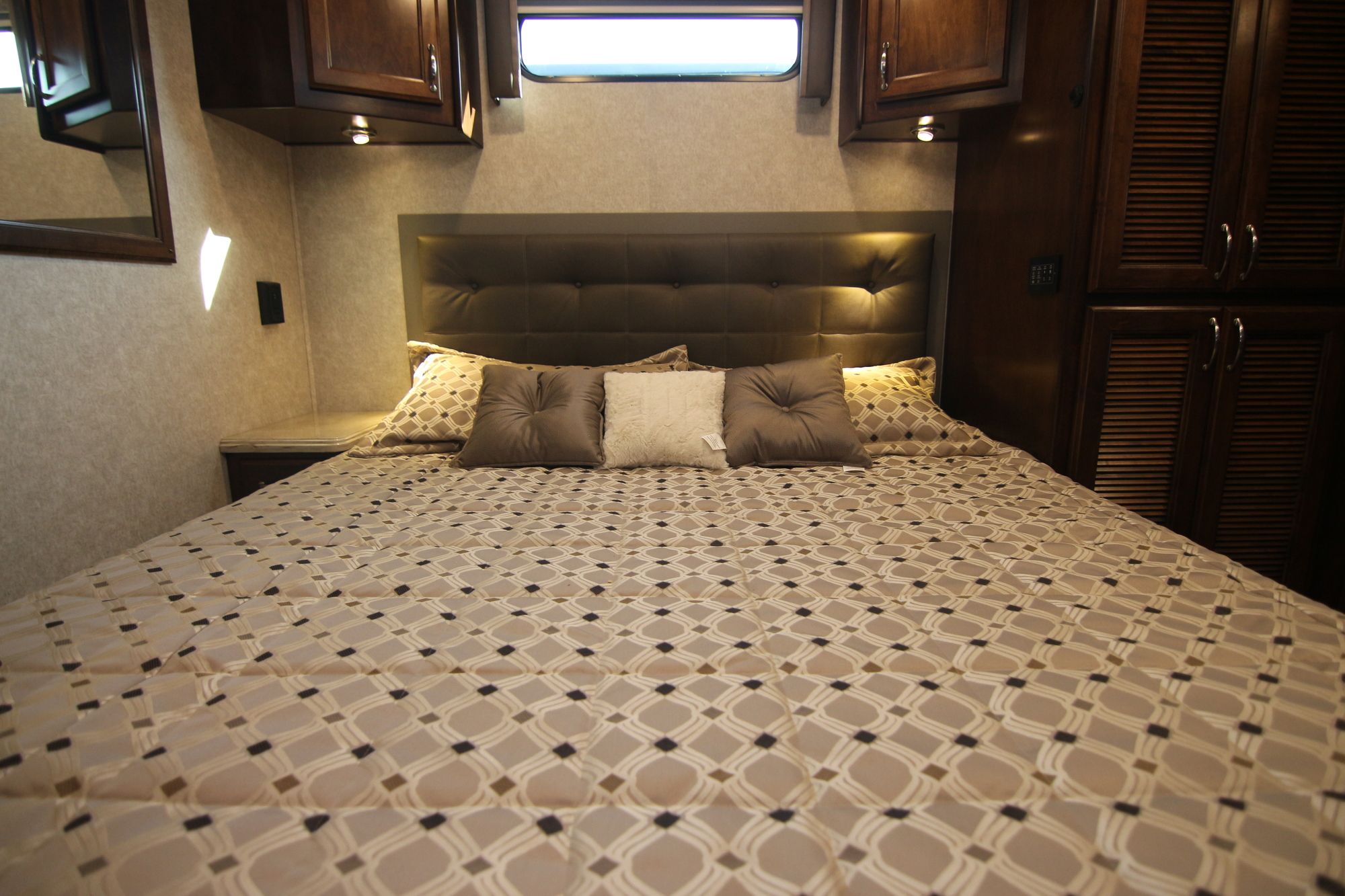 New 2020 Renegade Rv Verona 40VBH Super C  For Sale