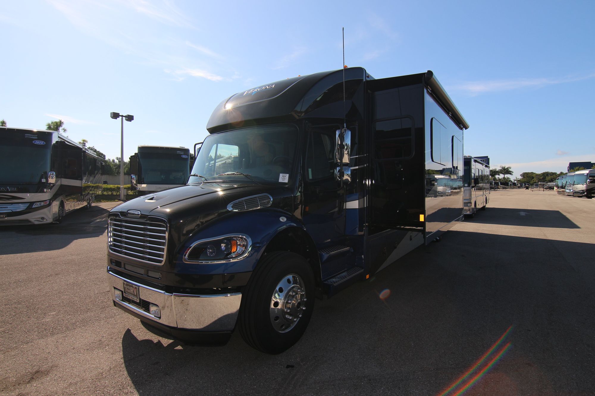 New 2020 Renegade Rv Verona 40VBH Super C  For Sale