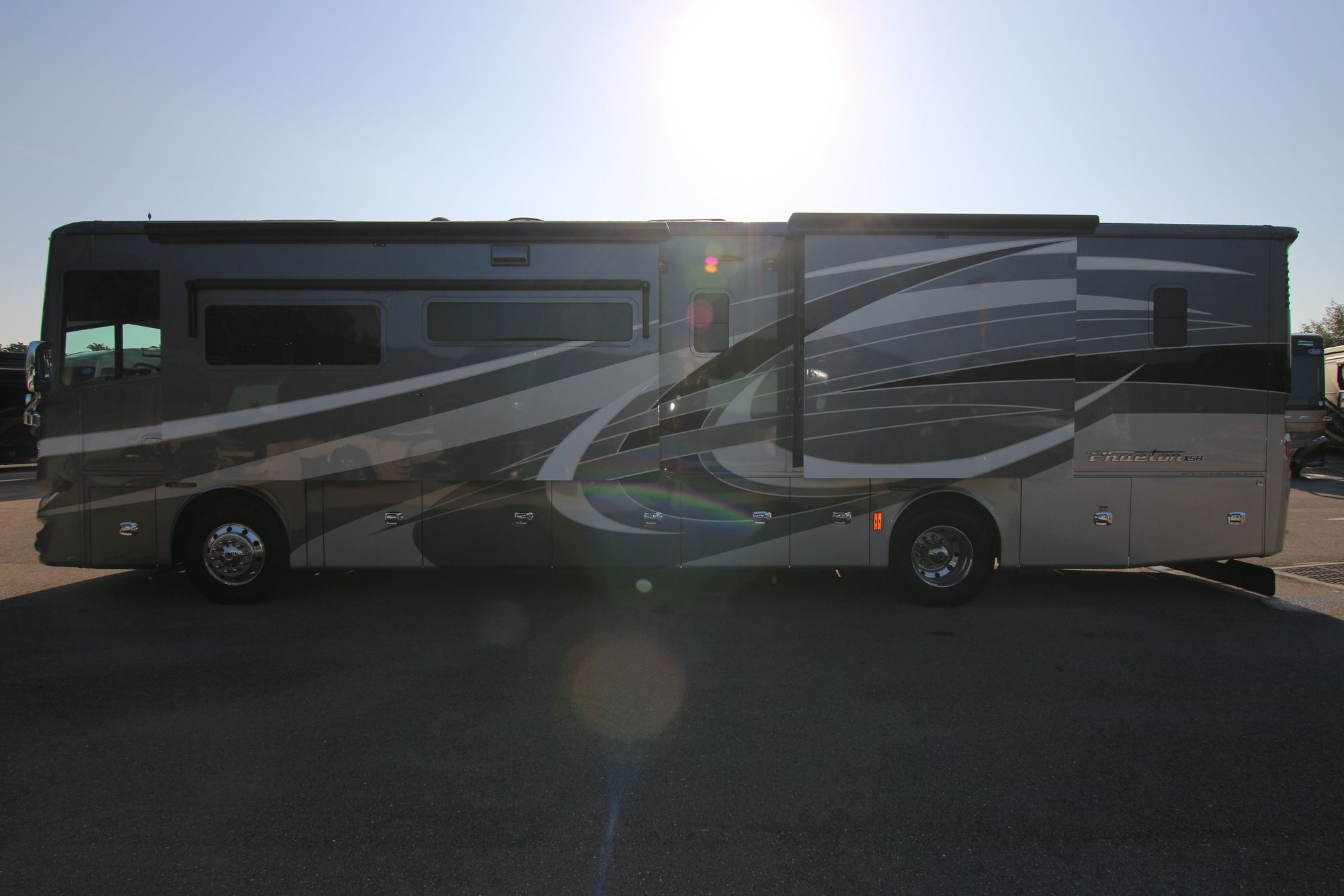 New 2019 Tiffin Motor Homes Phaeton 40IH Class A  For Sale