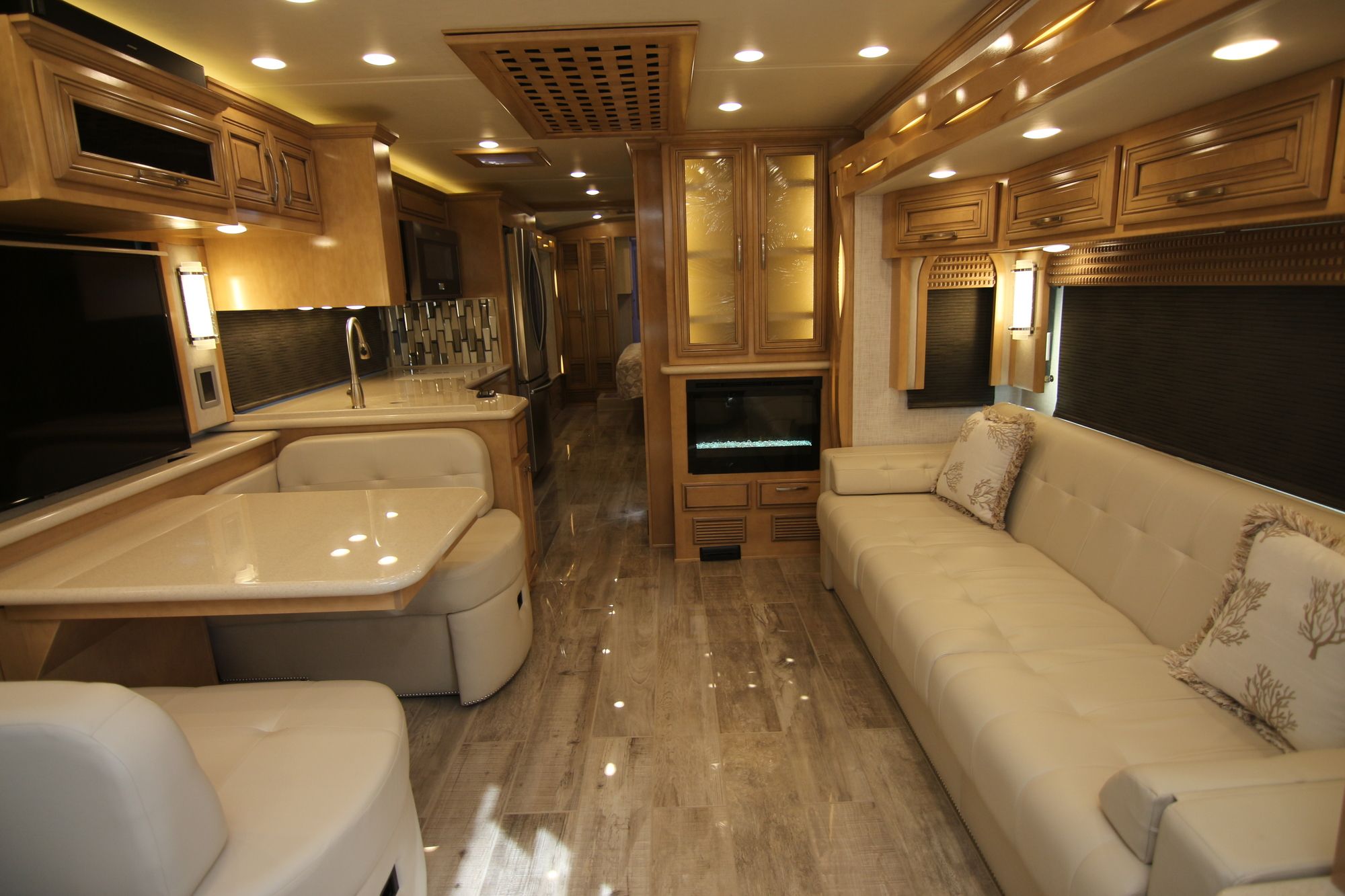 New 2020 Newmar New Aire 3543 Class A  For Sale