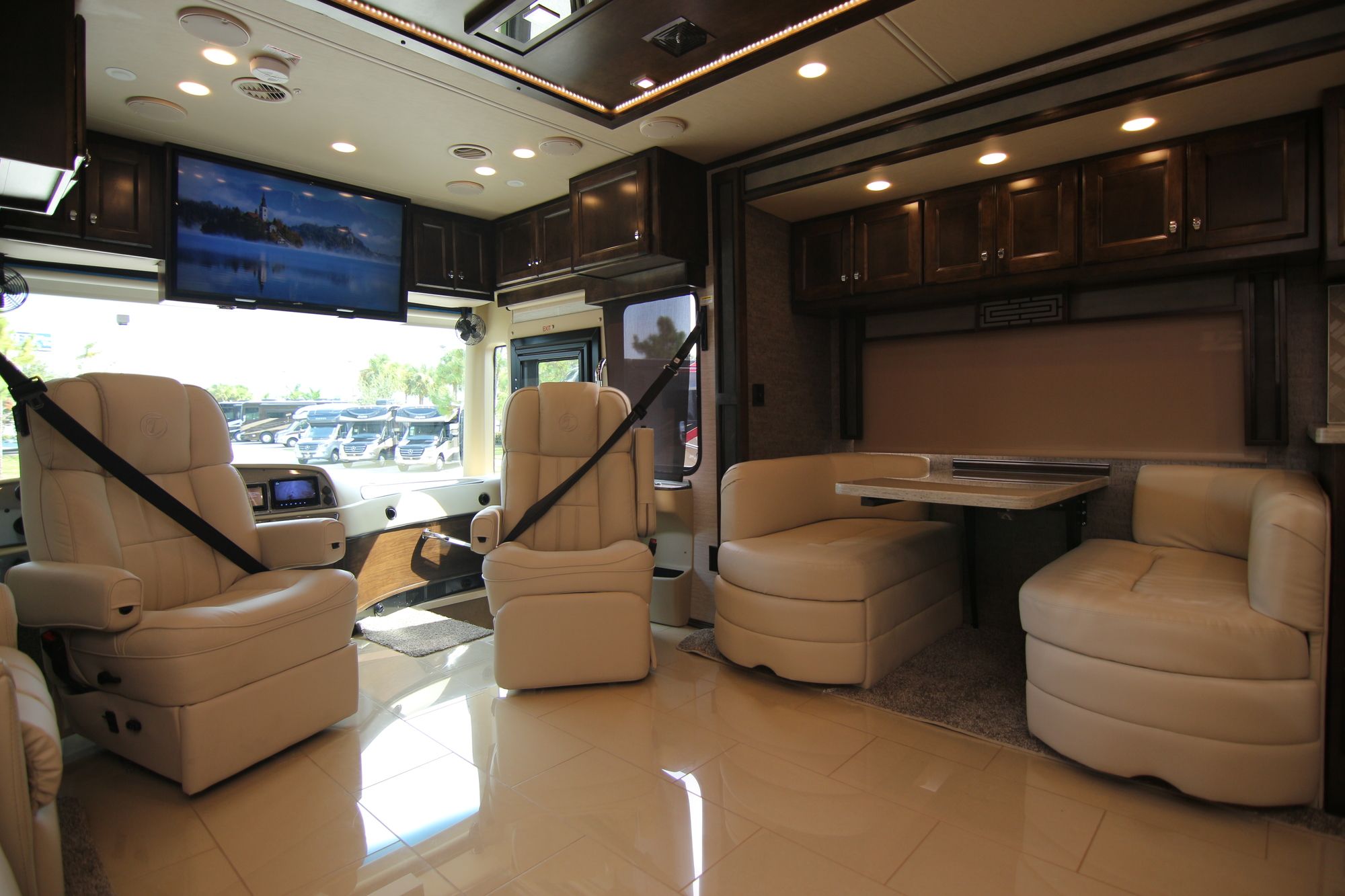 New 2020 Tiffin Motor Homes Allegro Red 33AA Class A  For Sale