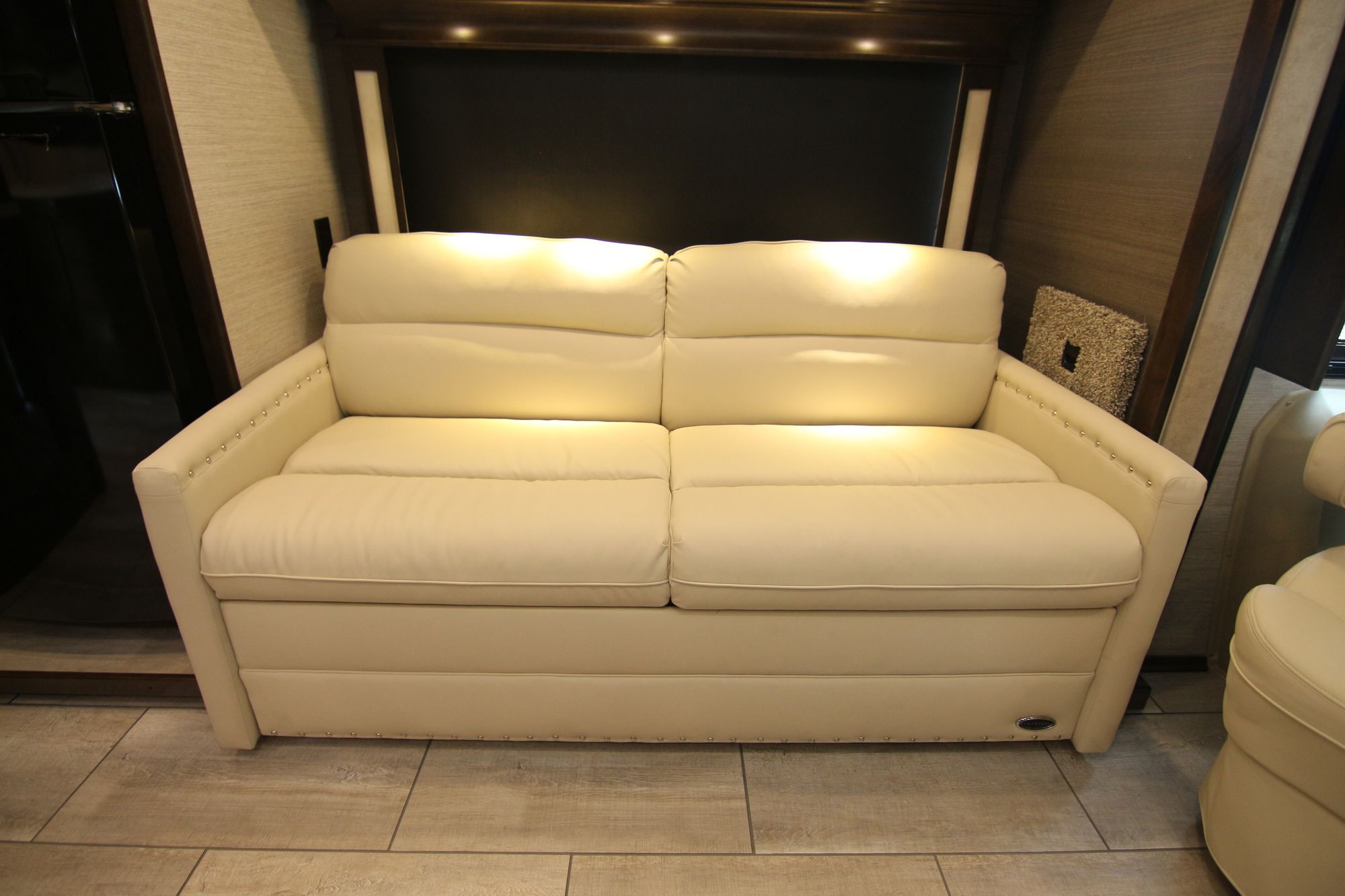 New 2020 Tiffin Motor Homes Breeze 33BR Class A  For Sale