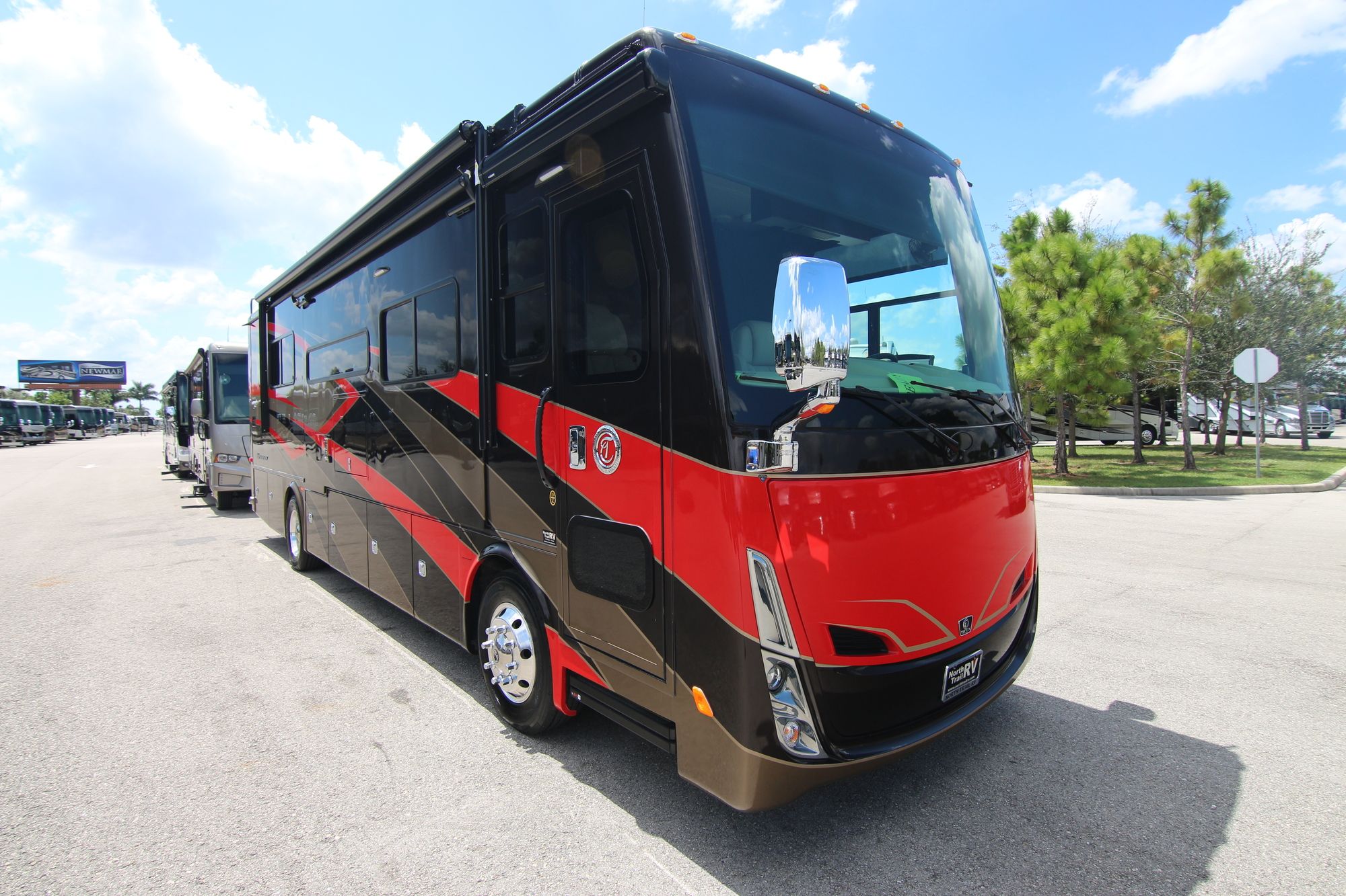 New 2020 Tiffin Motor Homes Breeze 33BR Class A  For Sale