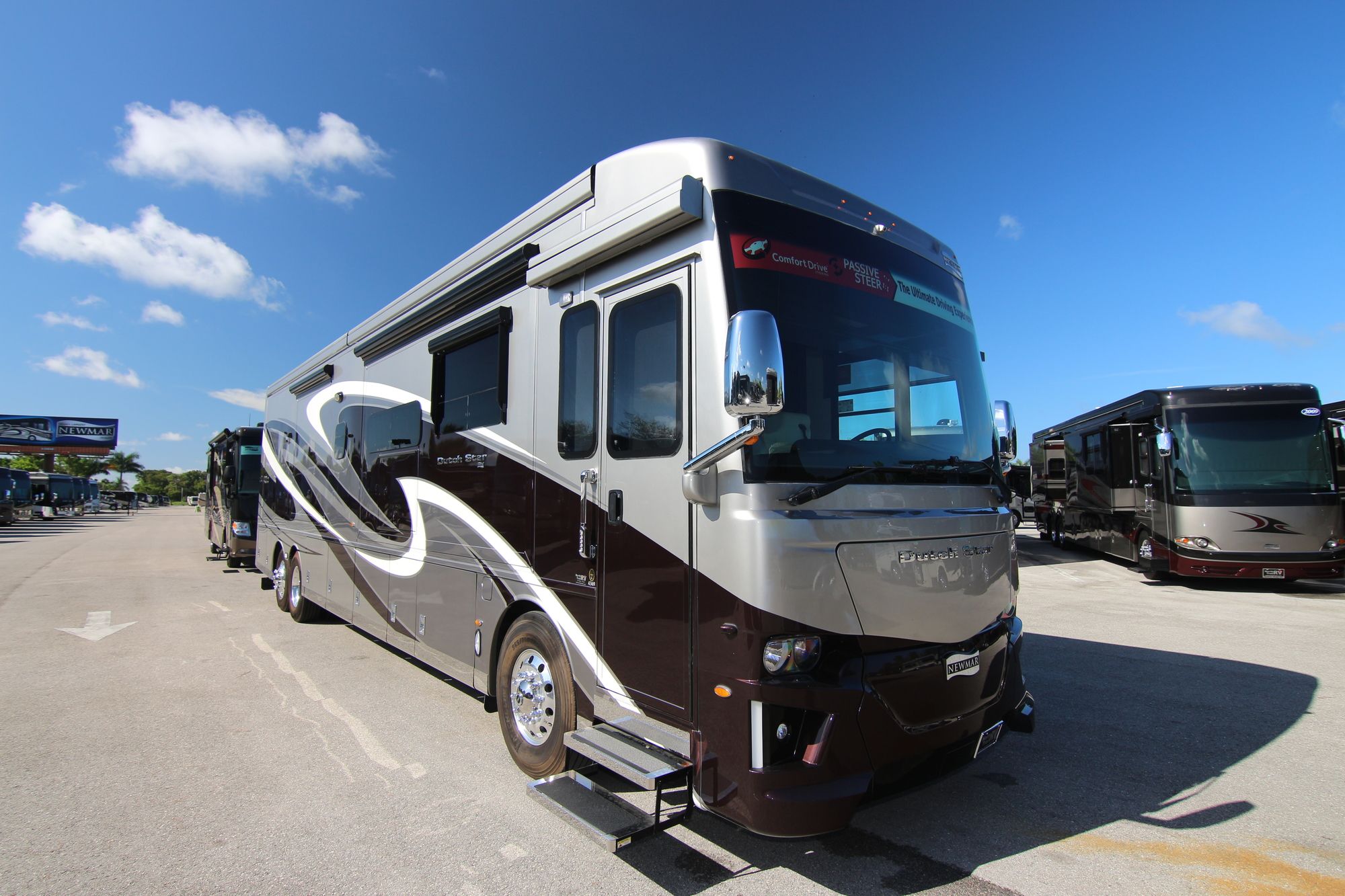 2020 Newmar Dutch Star 4369 Class A Diesel Motorhome ...