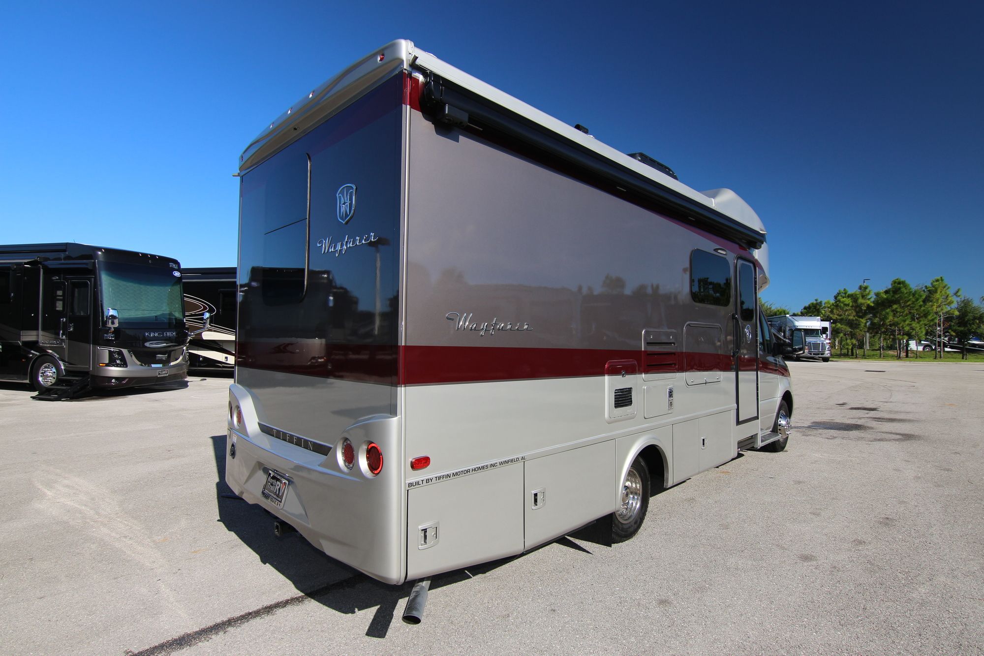 New 2020 Tiffin Motor Homes Wayfarer 25RW Class C  For Sale