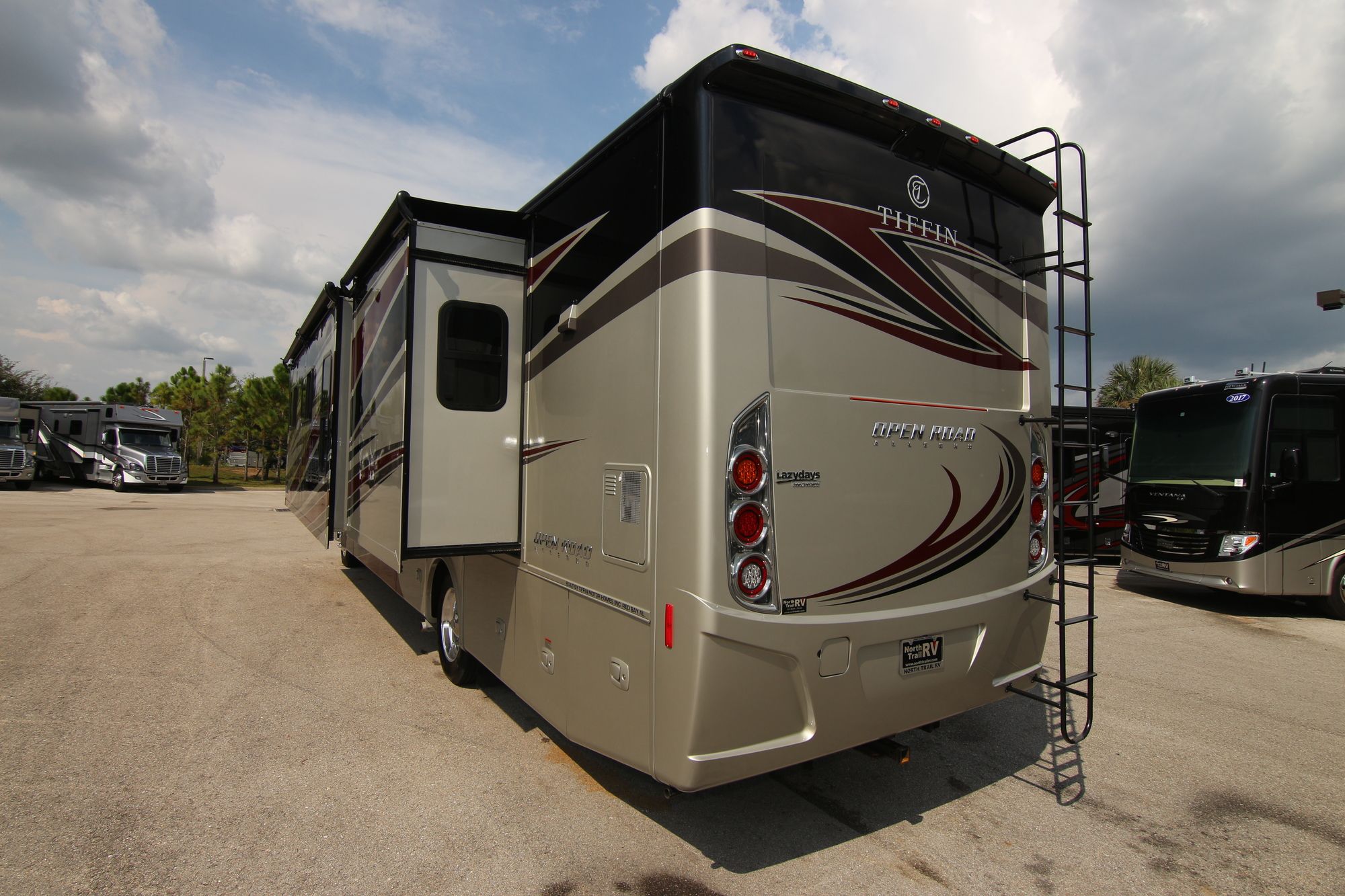 Used 2018 Tiffin Motor Homes Allegro 36LA Class A  For Sale