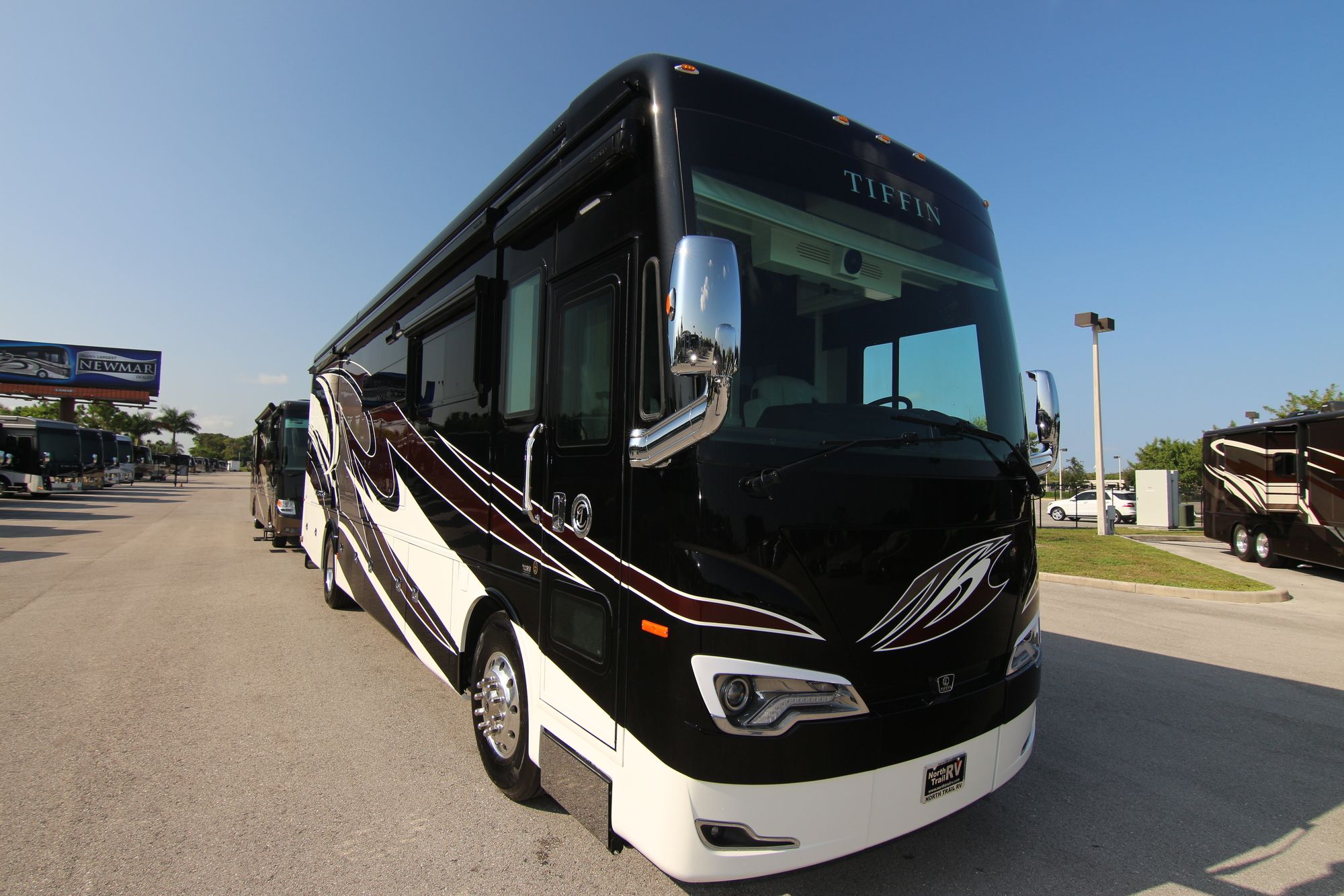 New 2020 Tiffin Motor Homes Allegro Bus 37AP Class A  For Sale